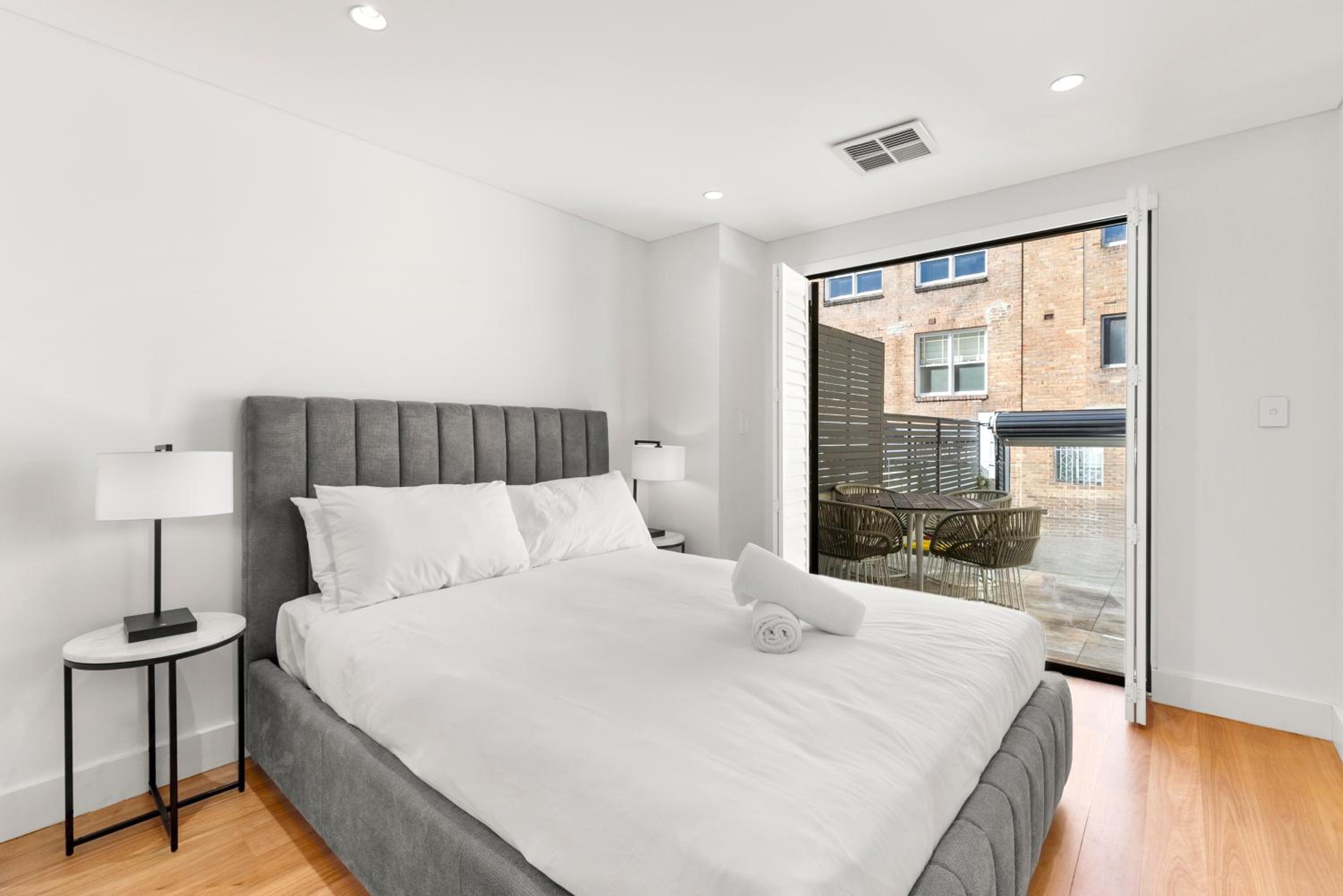 Luxurious 3-Story Terrace in Potts Point