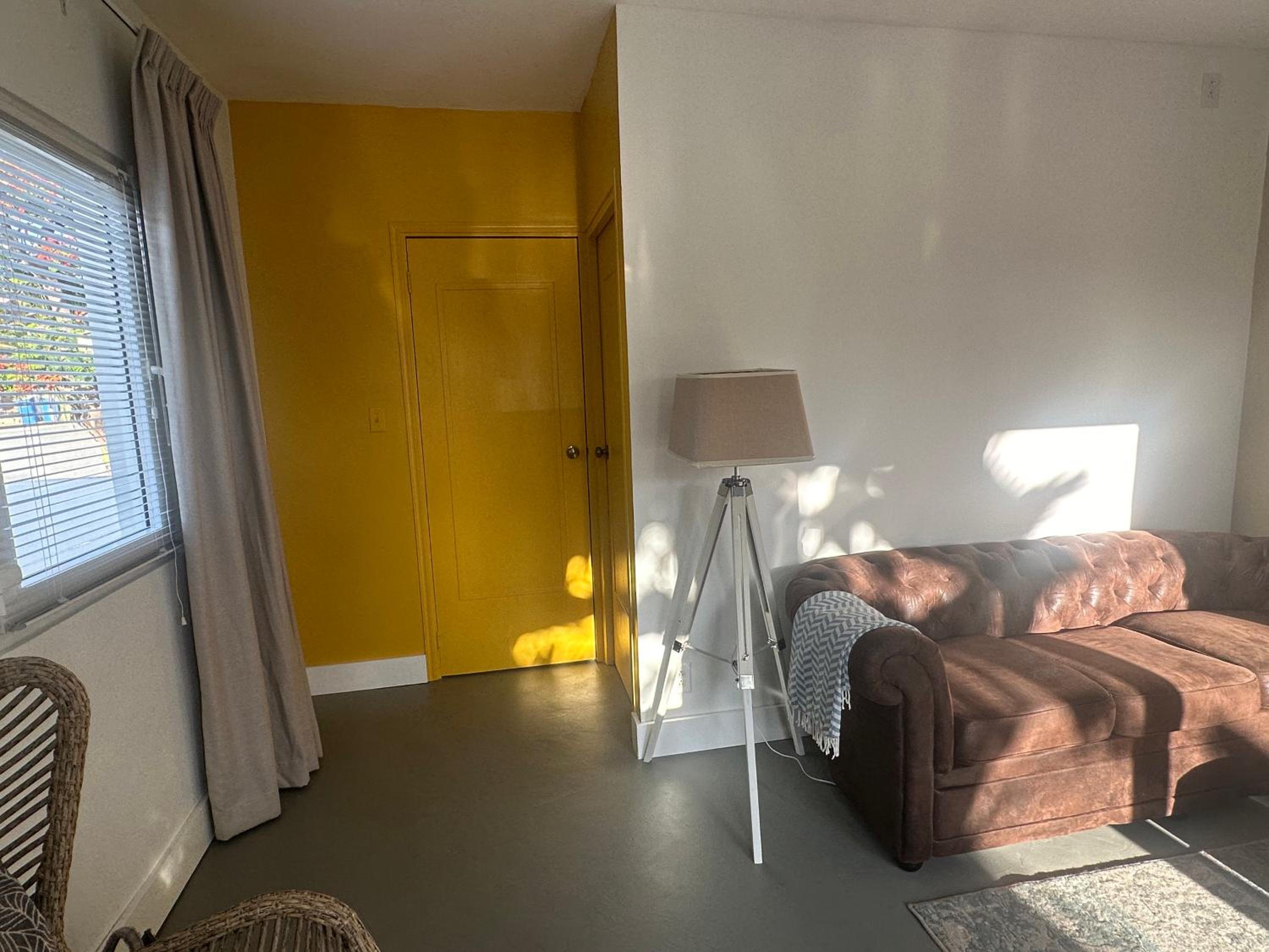 The Rocks Residence, apartment 1 of total 2