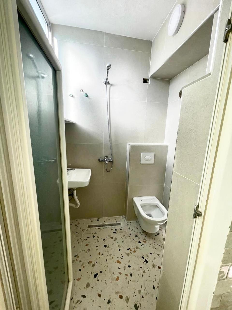 Guest home