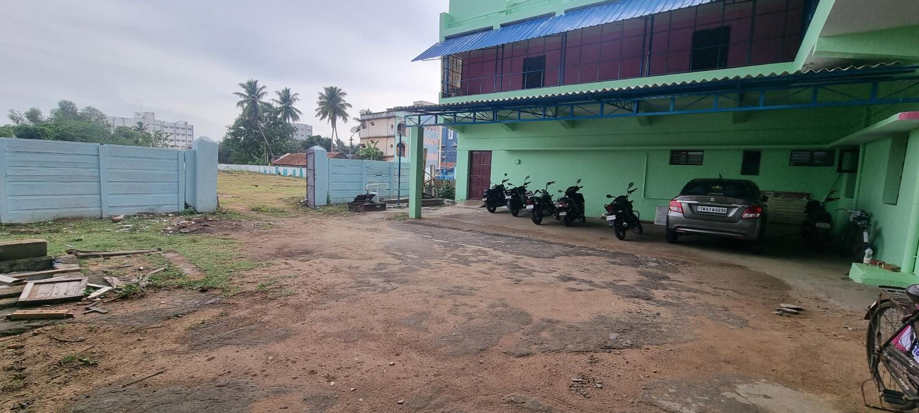 Kumaran Lodge view 4