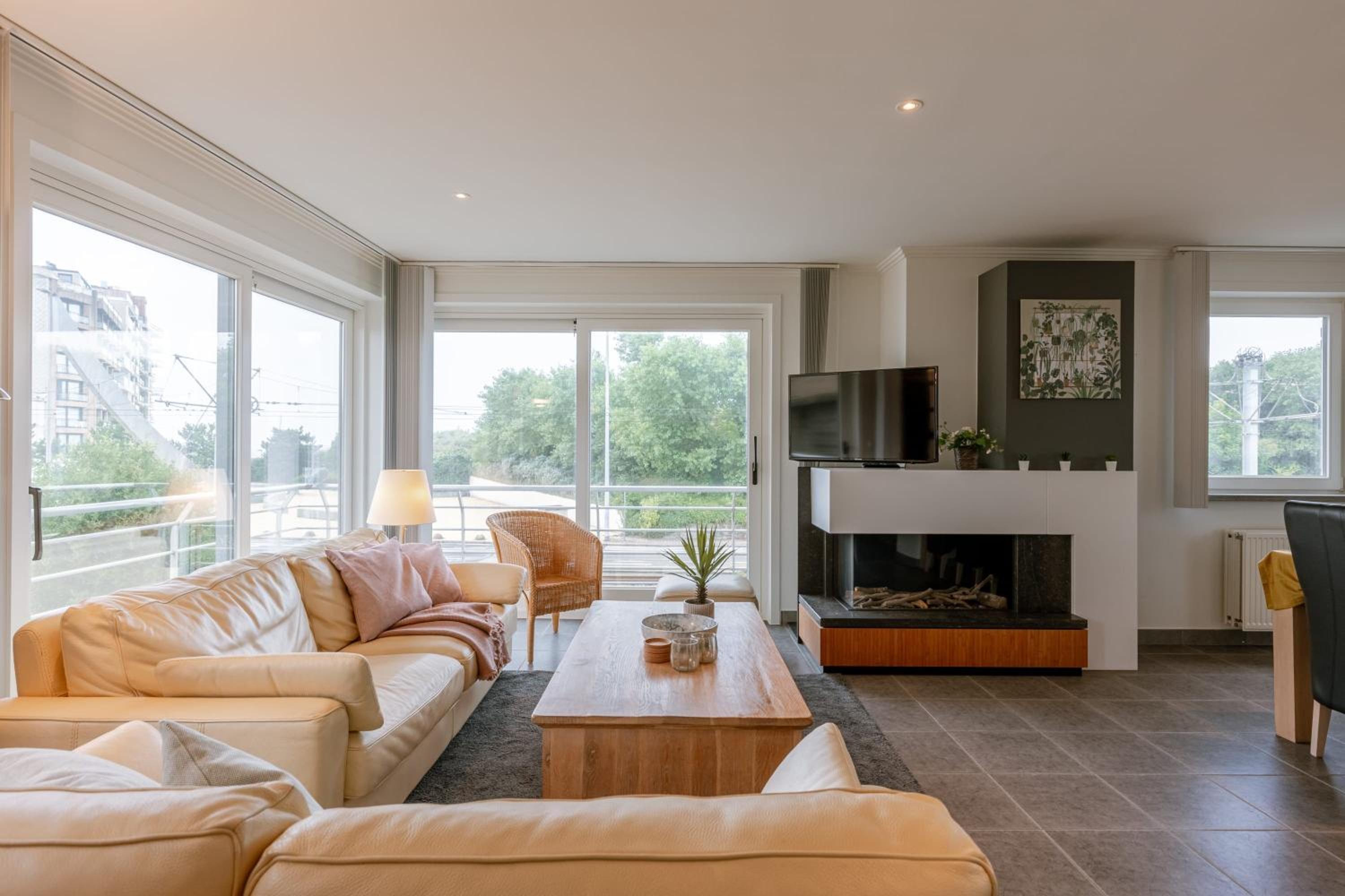 Casiola - Family apartment with parking in De Panne