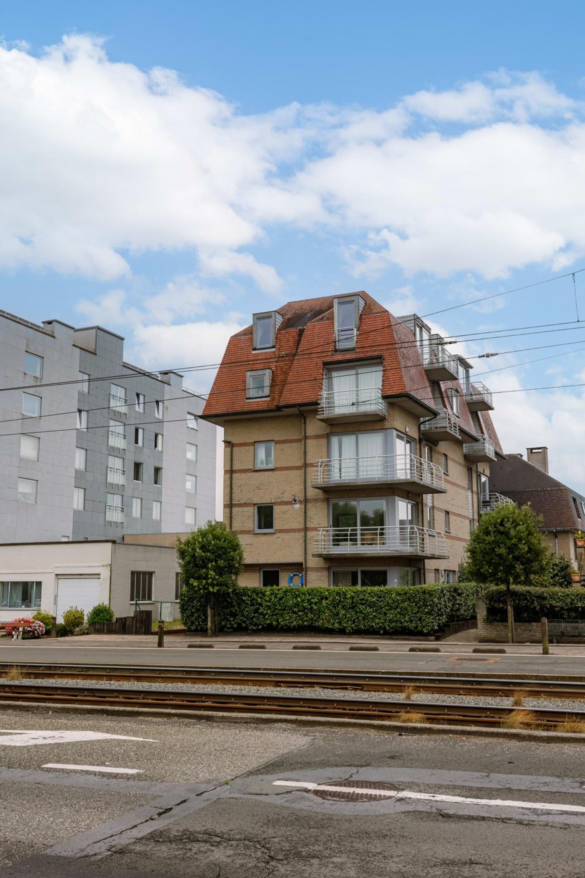 Casiola - Family apartment with parking in De Panne