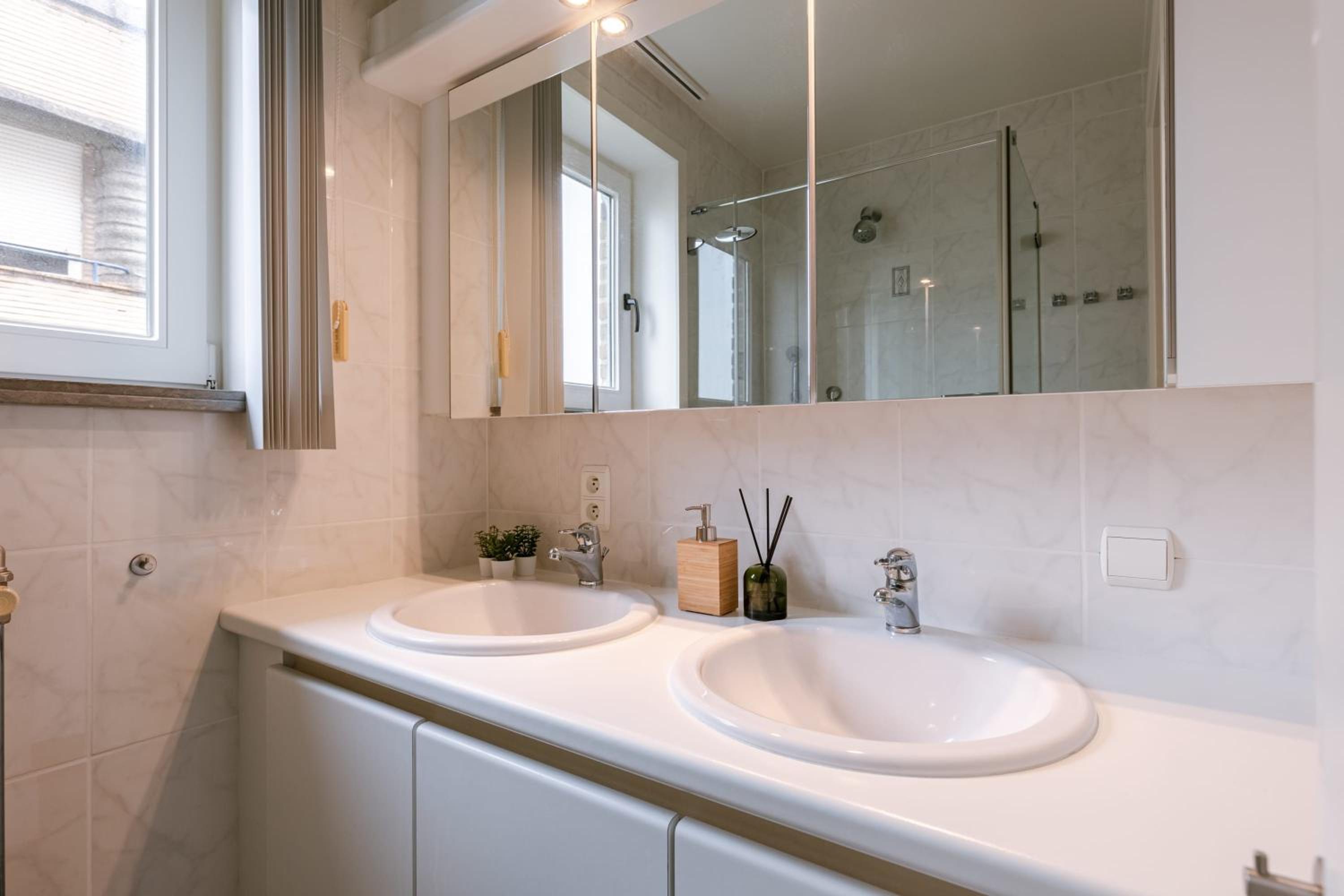 Casiola - Family apartment with parking in De Panne