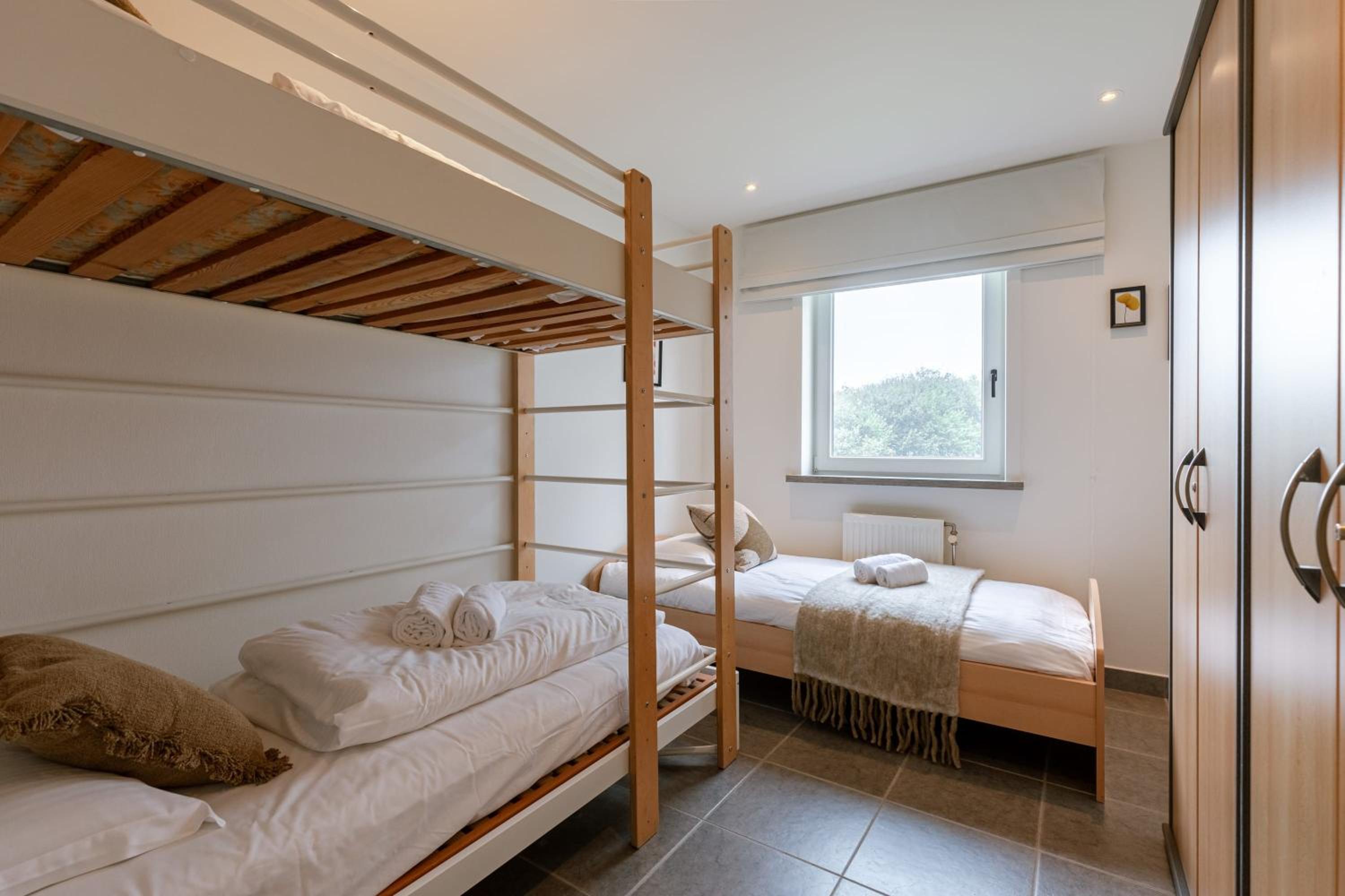 Casiola - Family apartment with parking in De Panne