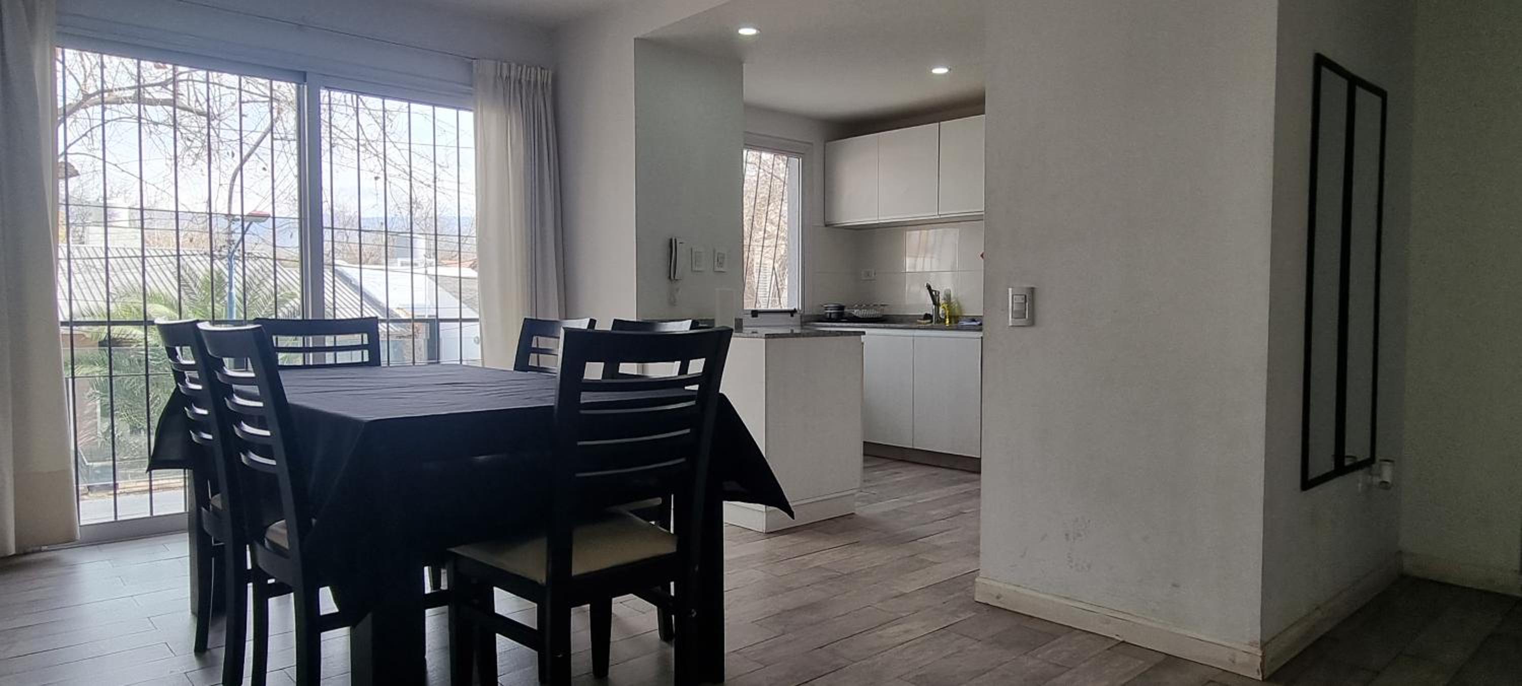 Hermoso Departamento En Mendoza