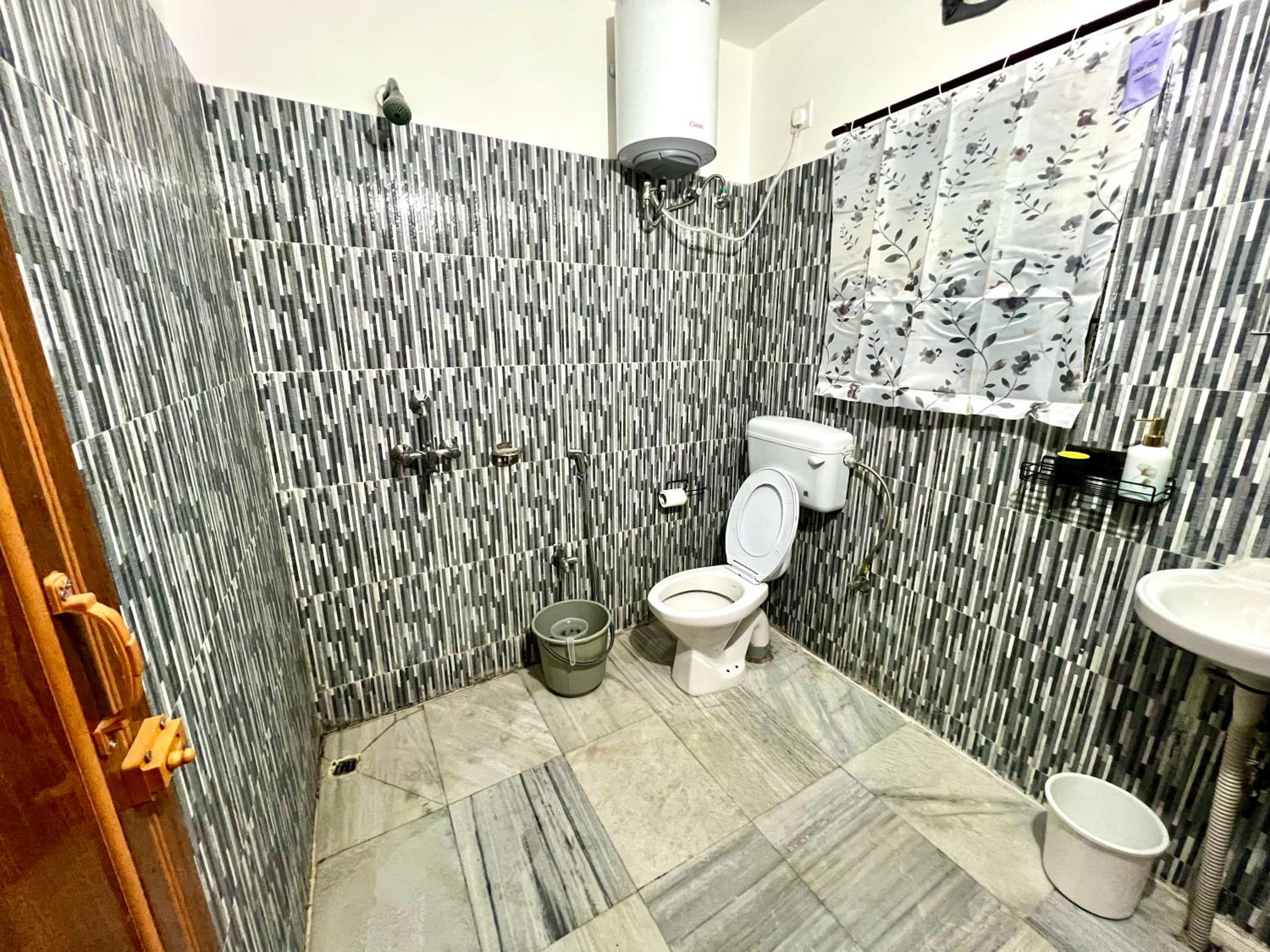 Photo 18