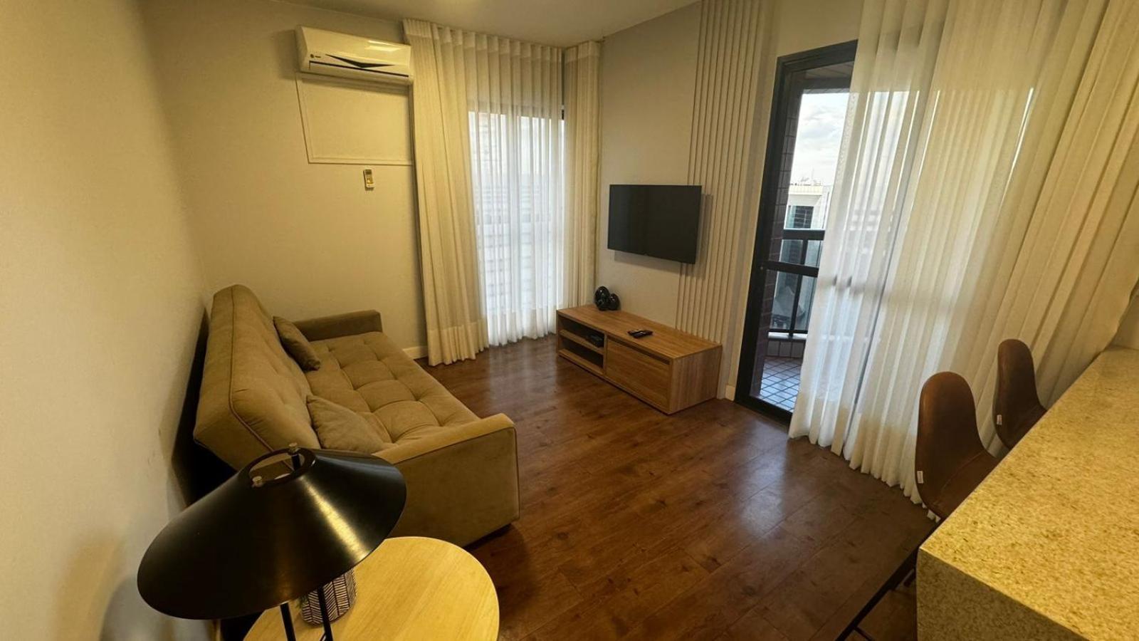 Alugueasy - Hotel Metropolitan