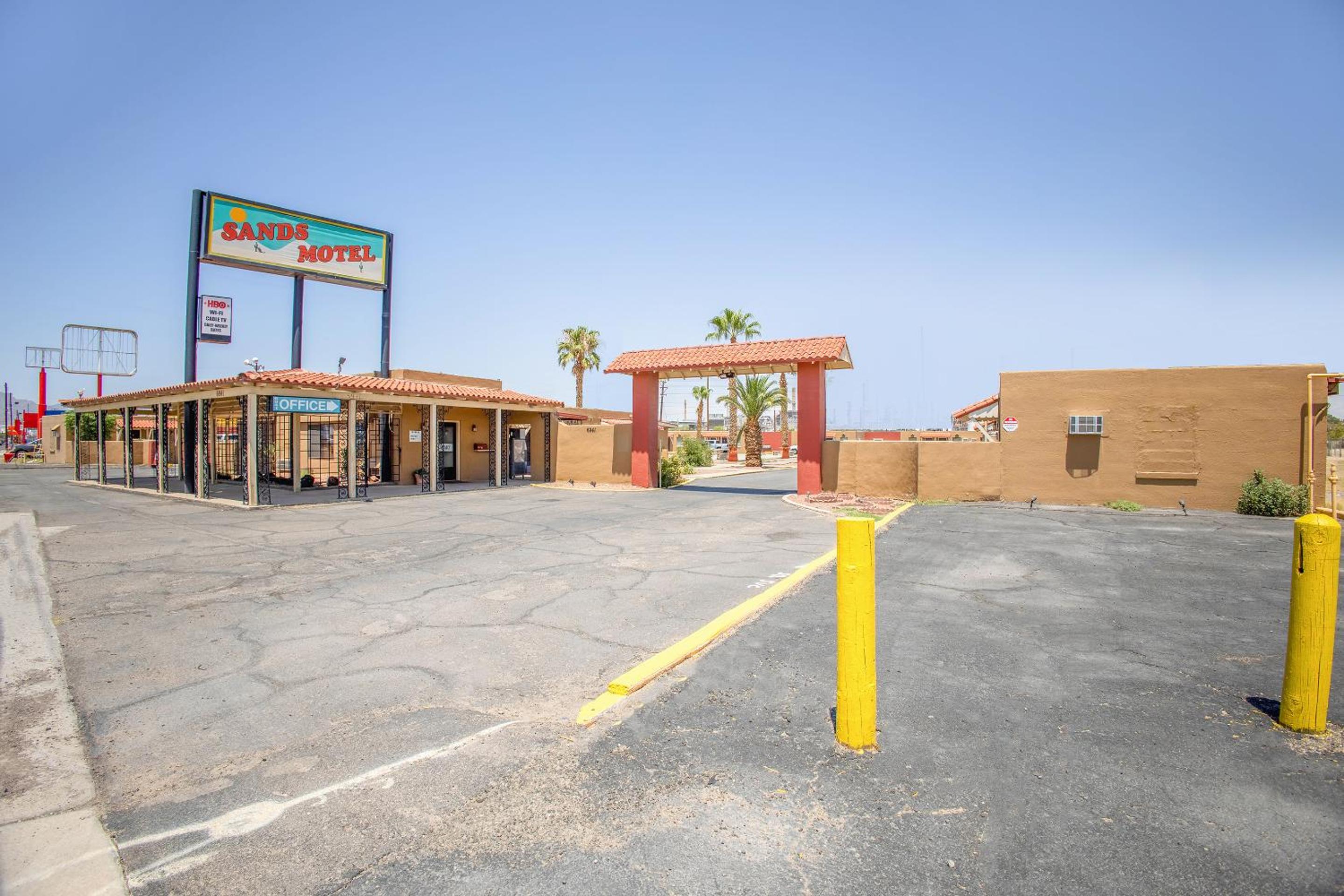 Sands Motel By OYO El Paso near Airport view 4