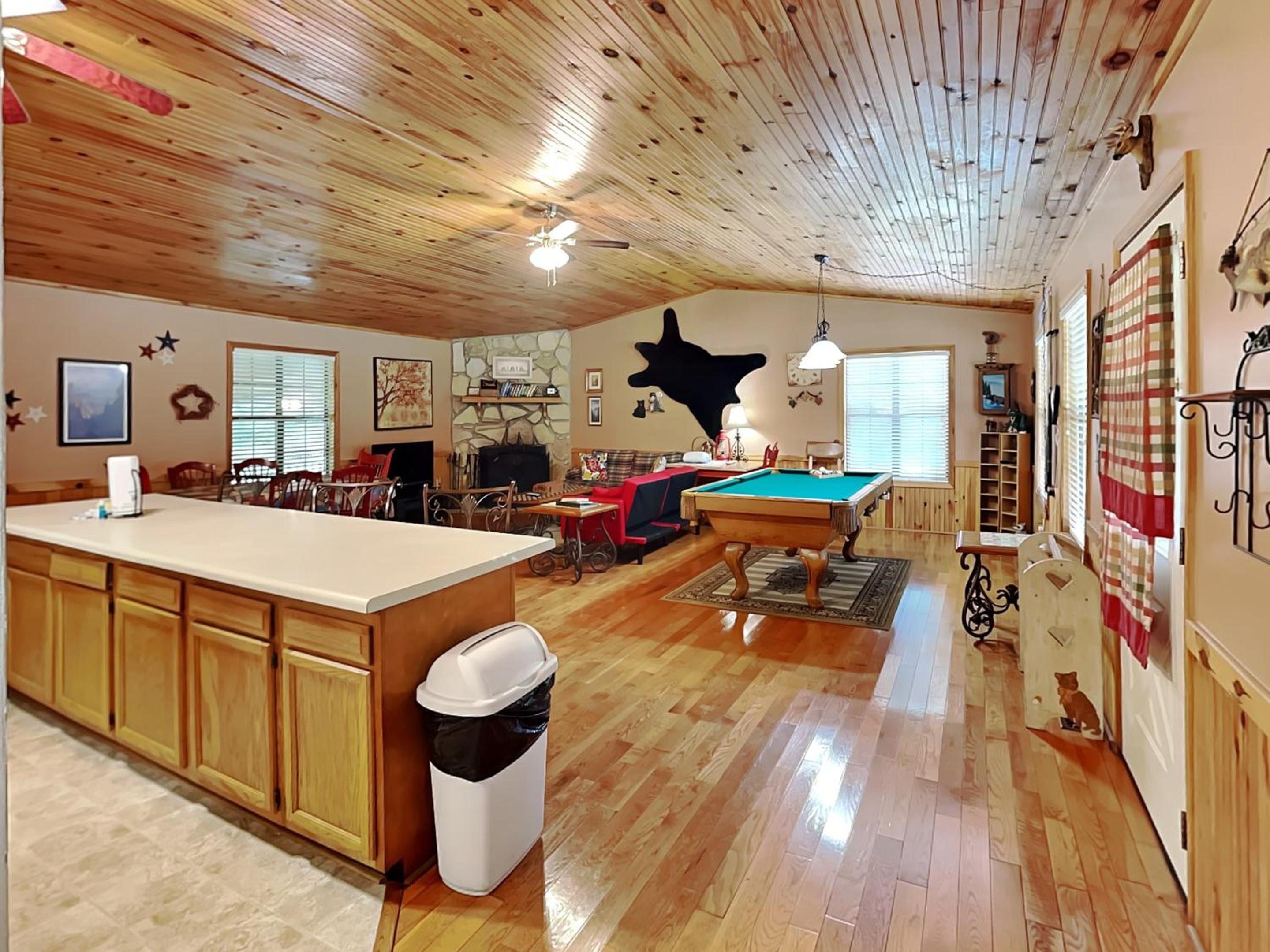 Photo 16