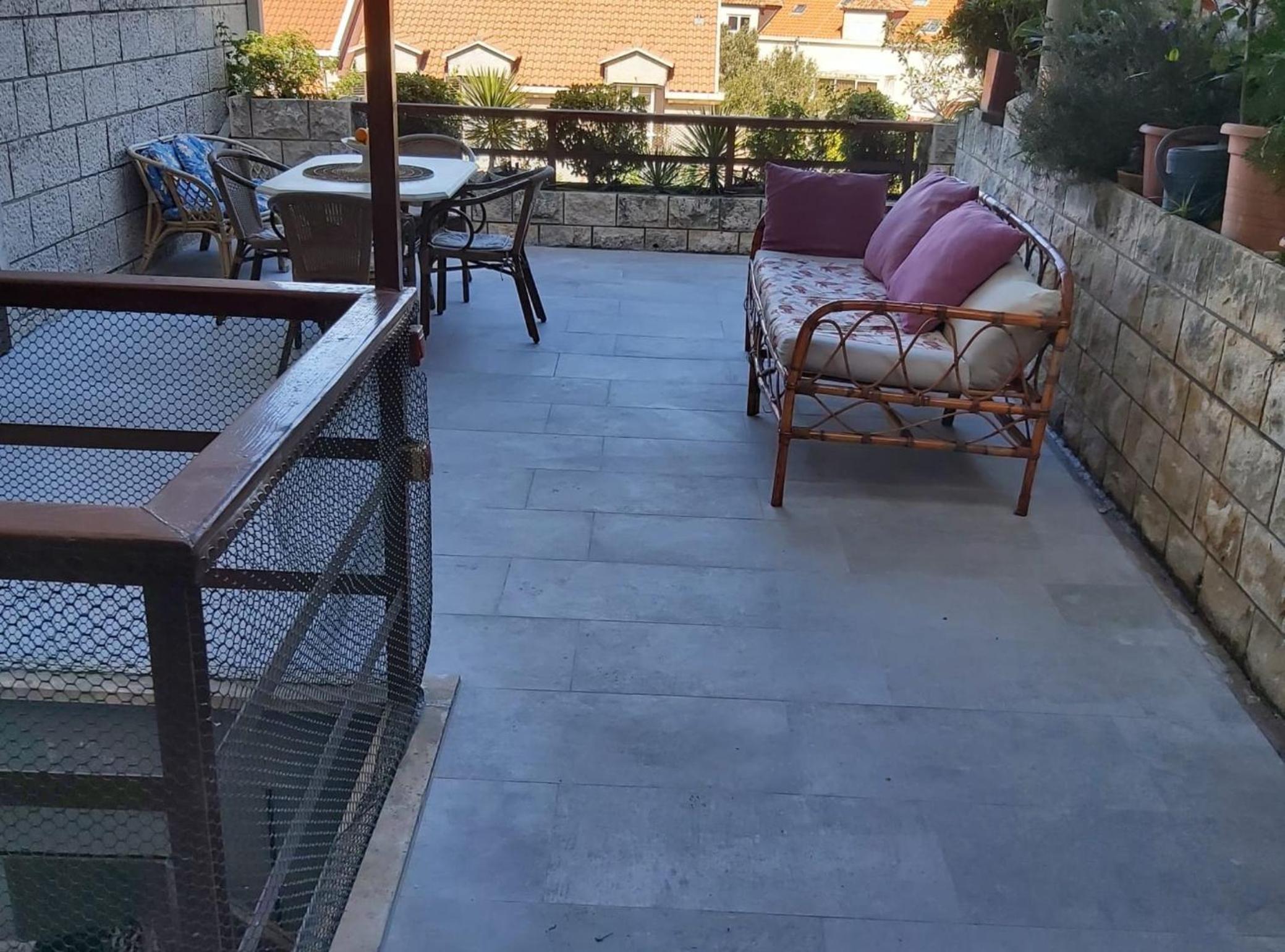 Big Terrace Apartment