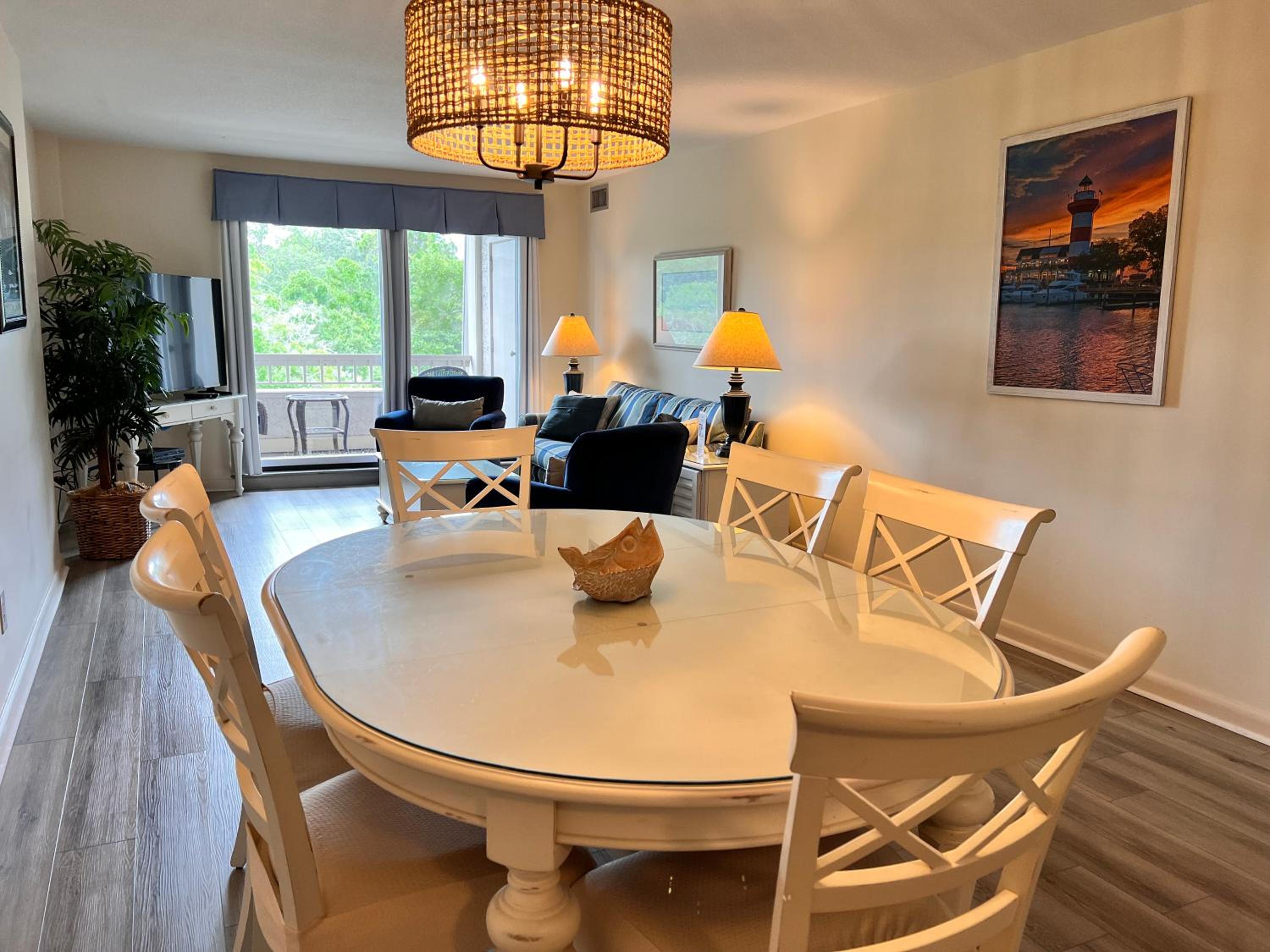 Ketch Court 893