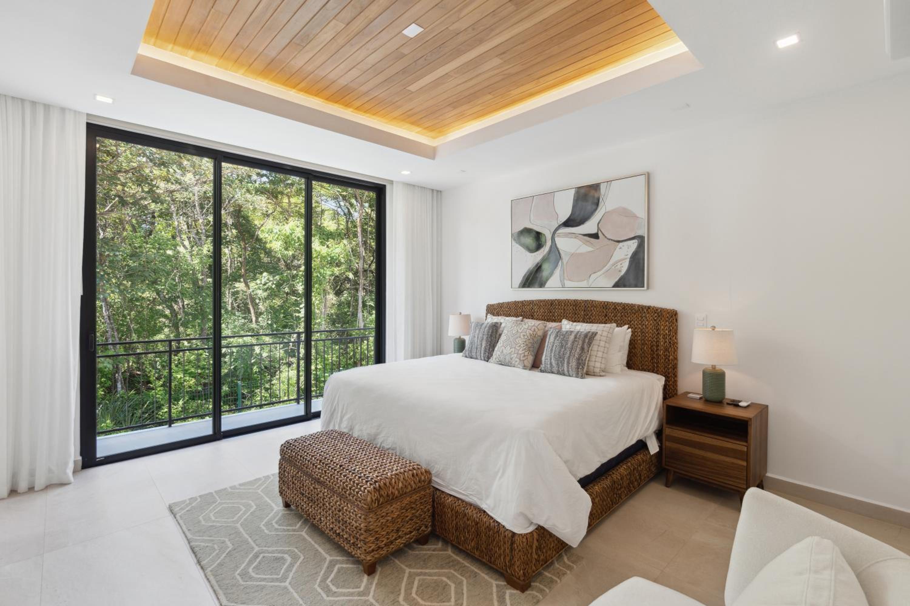 Bosques Twenty Three