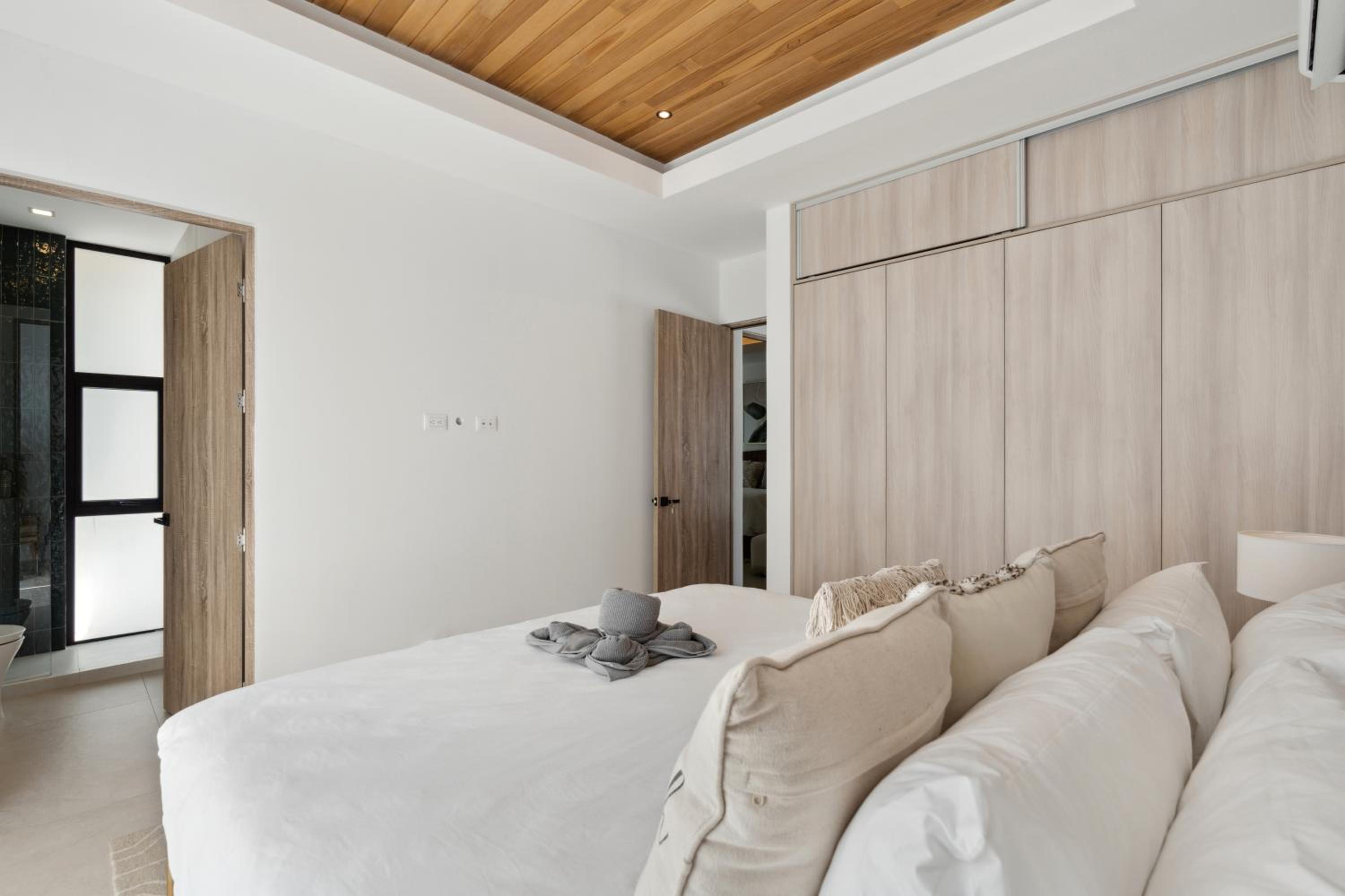 Bosques Twenty Three