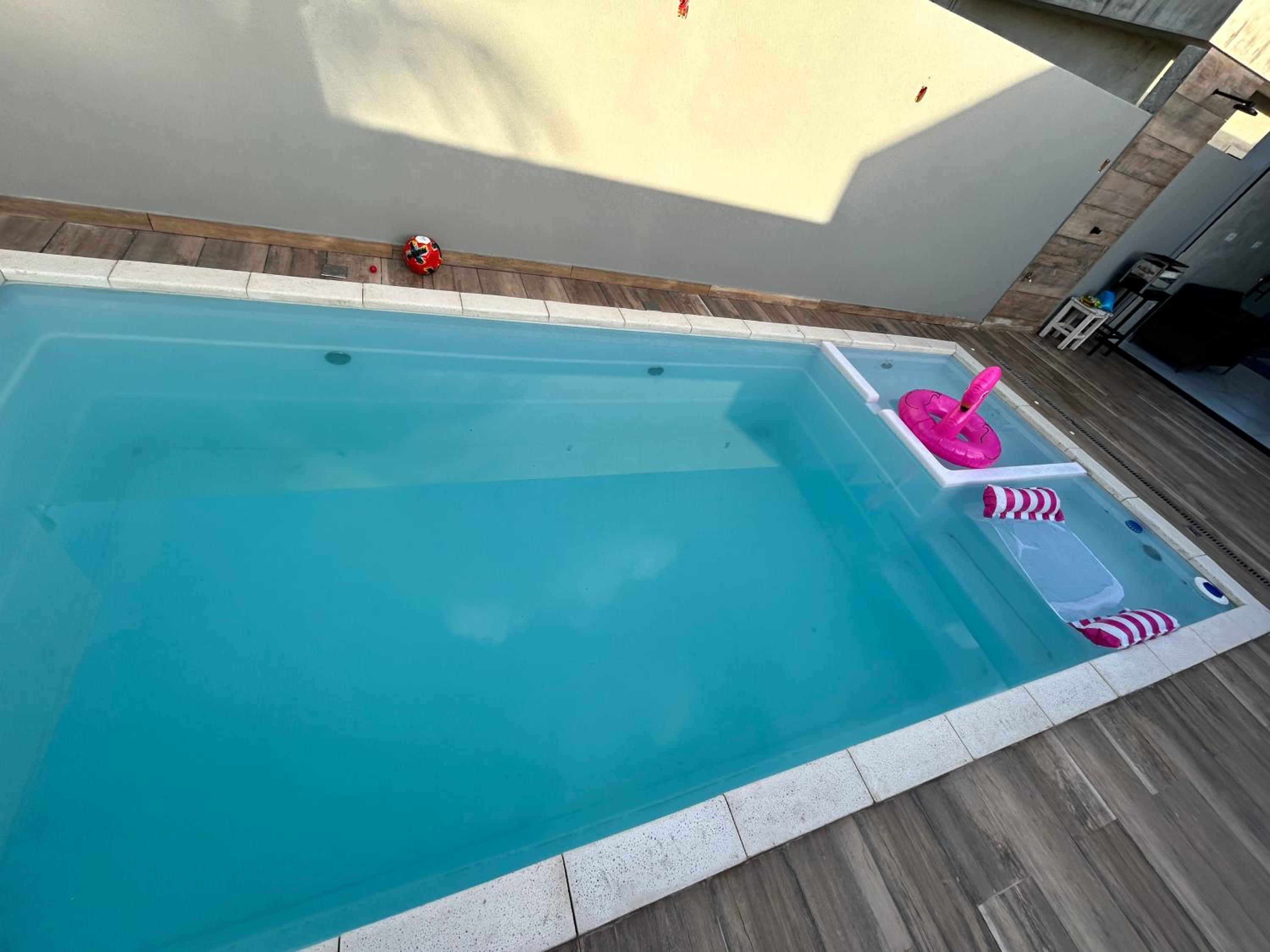 Casa Moderna de Praia no Condomínio Beira Mar