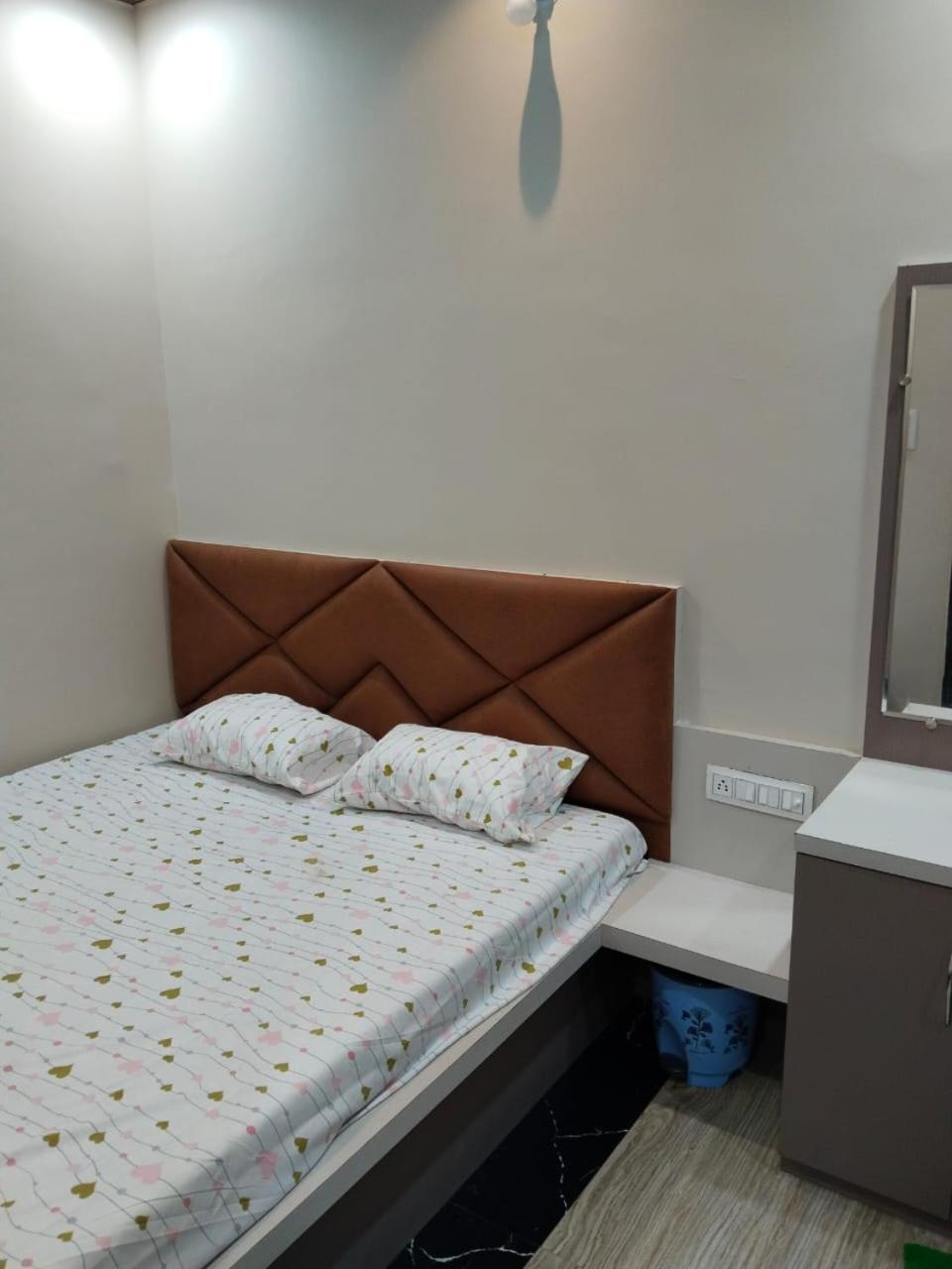 Shiv Sharnam Guest House view 2