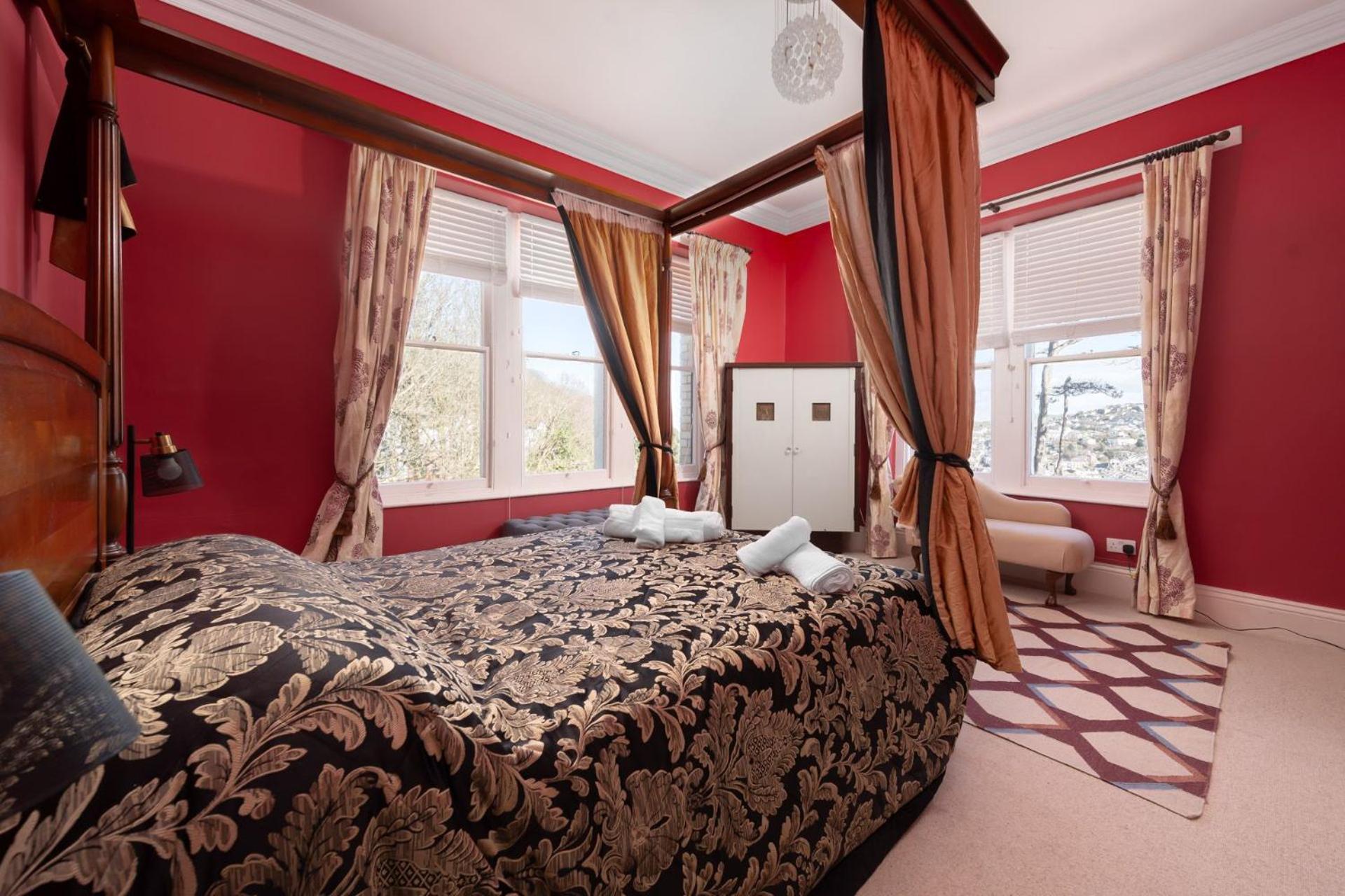 Westwell Hall
