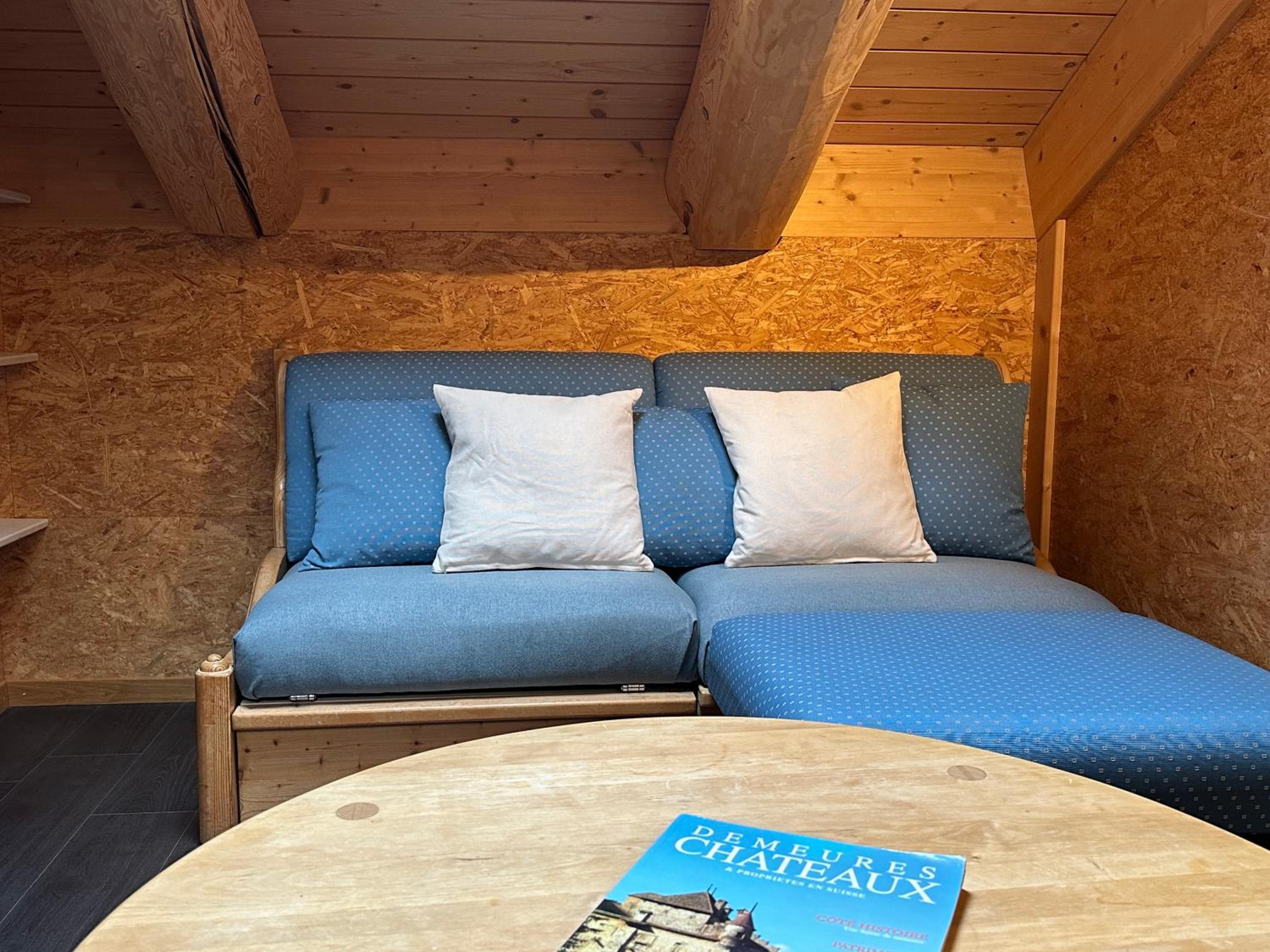 Standard 4 - Heiti Lodge