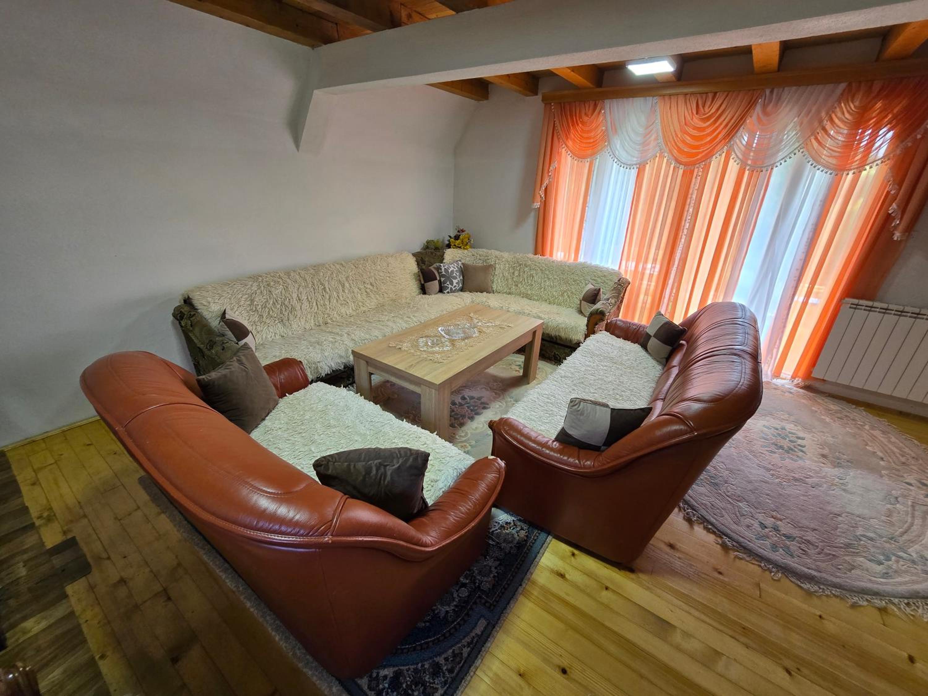 Nature Oasis Lodge