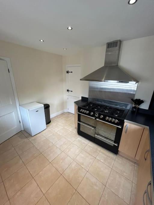 3 Bedroom House in Colchester view 5
