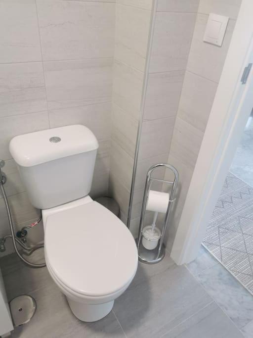 WintowinRentals Apartment with Stunning Sea and Mountain Views and Pool in Fuengirola