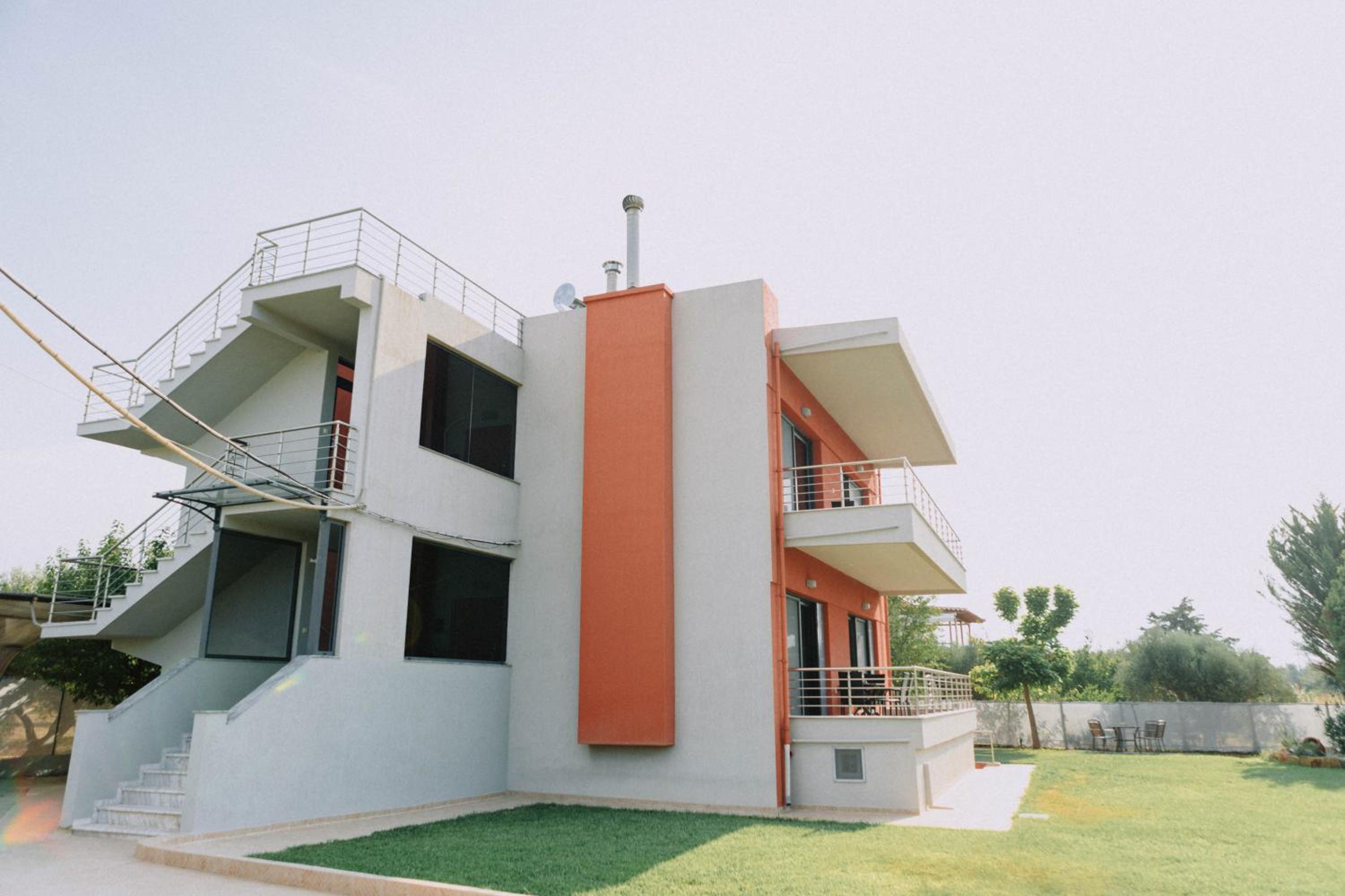 Anassa House