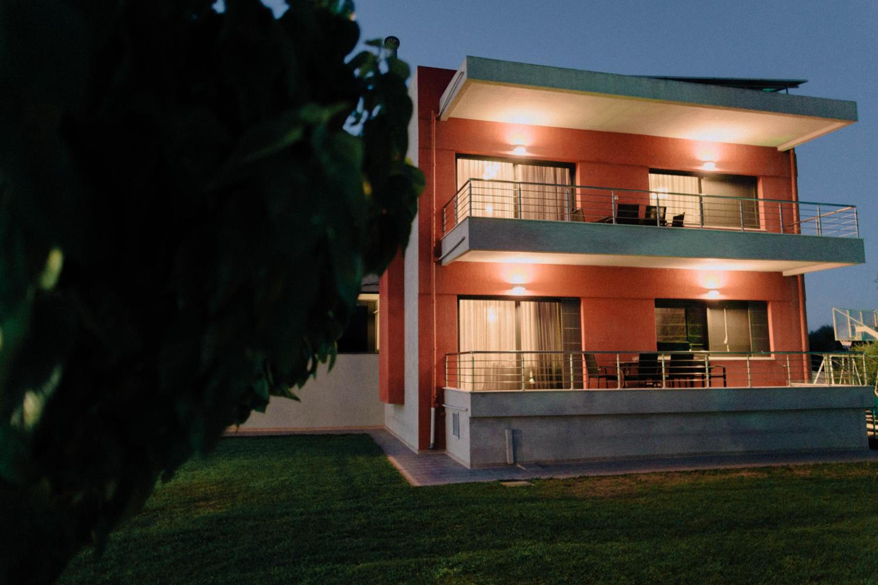 Anassa House