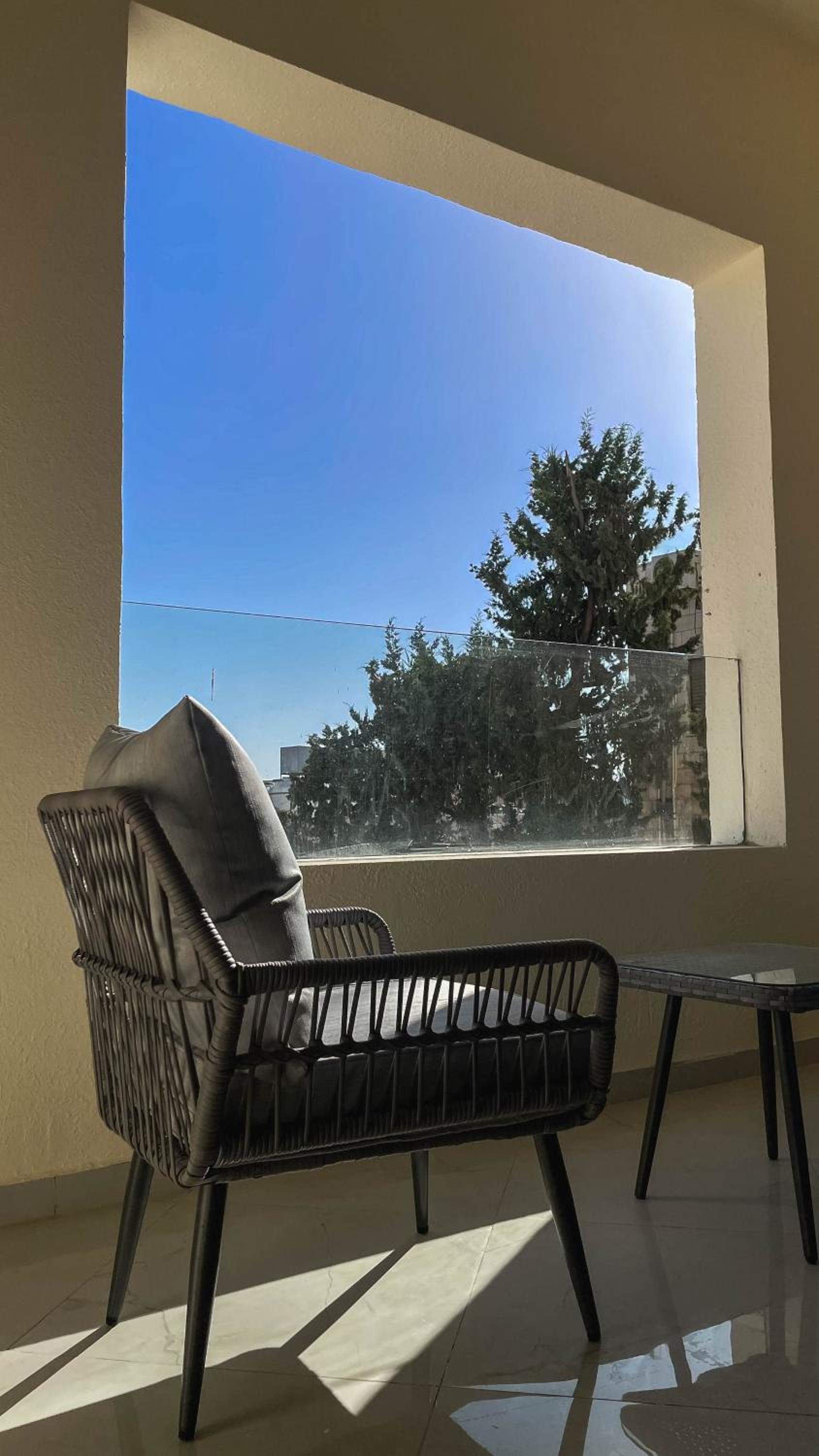 Nozoll Boutique Residences