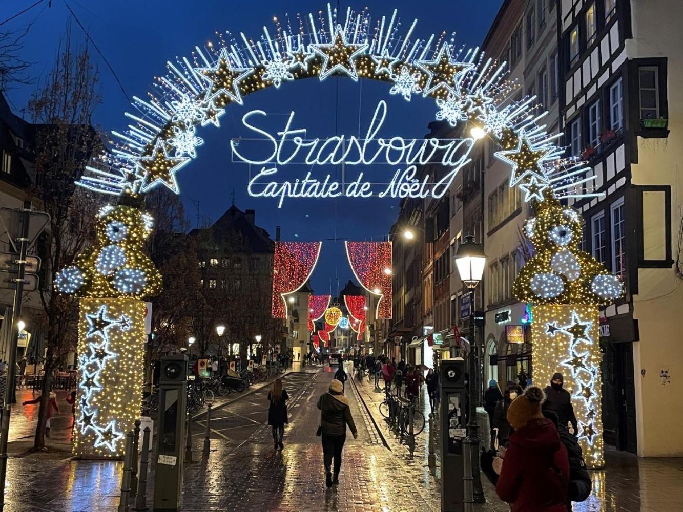 Luminous apartment in Kehl near Strasbourg, conveniently located next to a tram stop with direct access to Strasbourg city centre