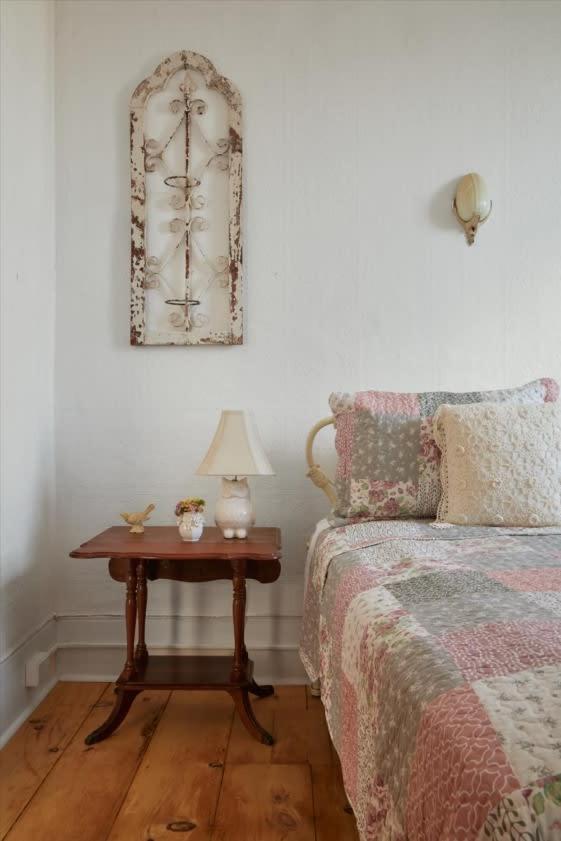 Hicks Holme - Beach Front Victorian ST 2020-0420
