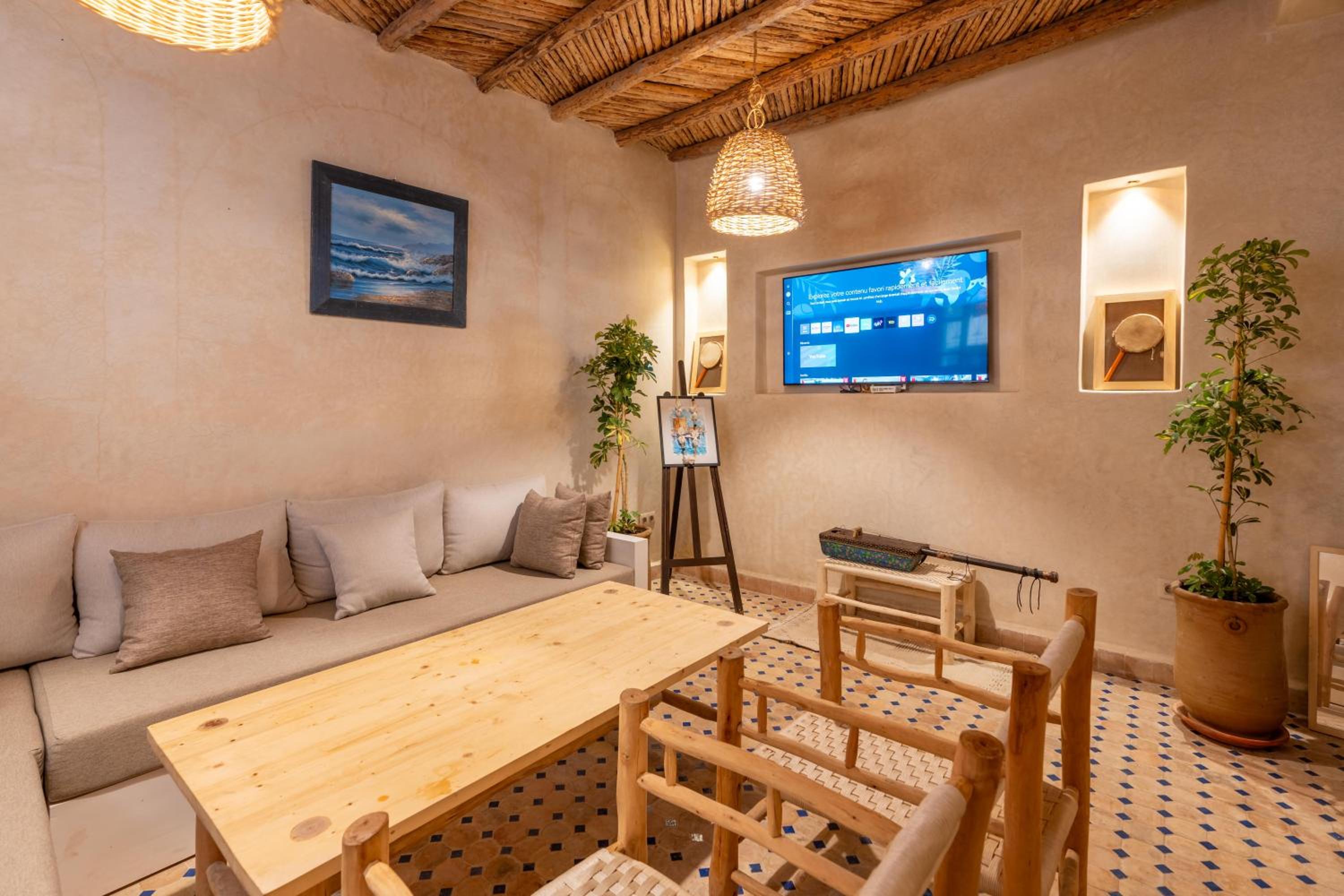 lounge
