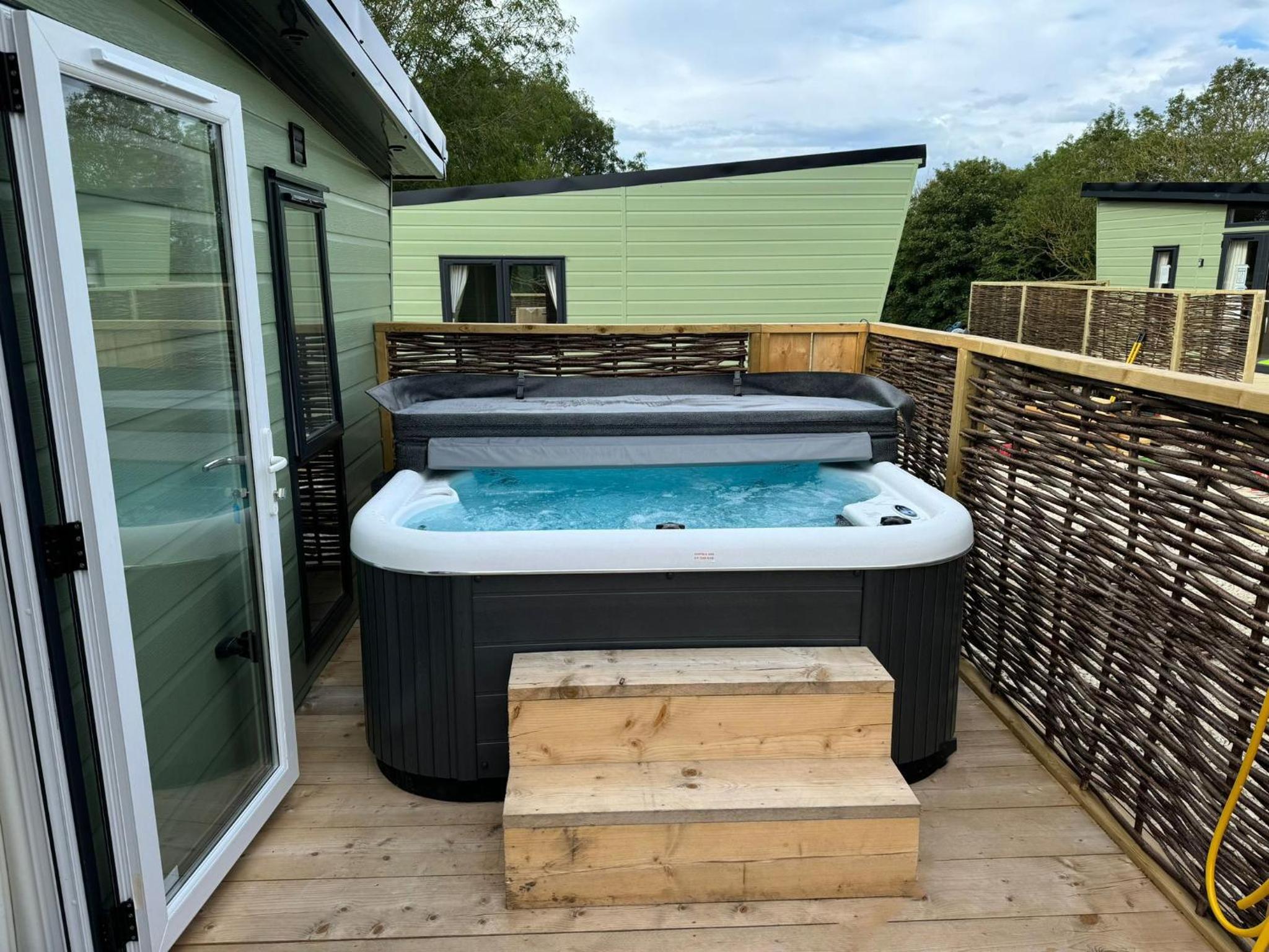 Applegrove Country Park, Scarborough with Private Hot Tubs view 2
