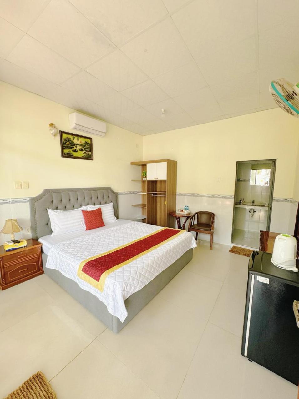 Nhat Lan Resort