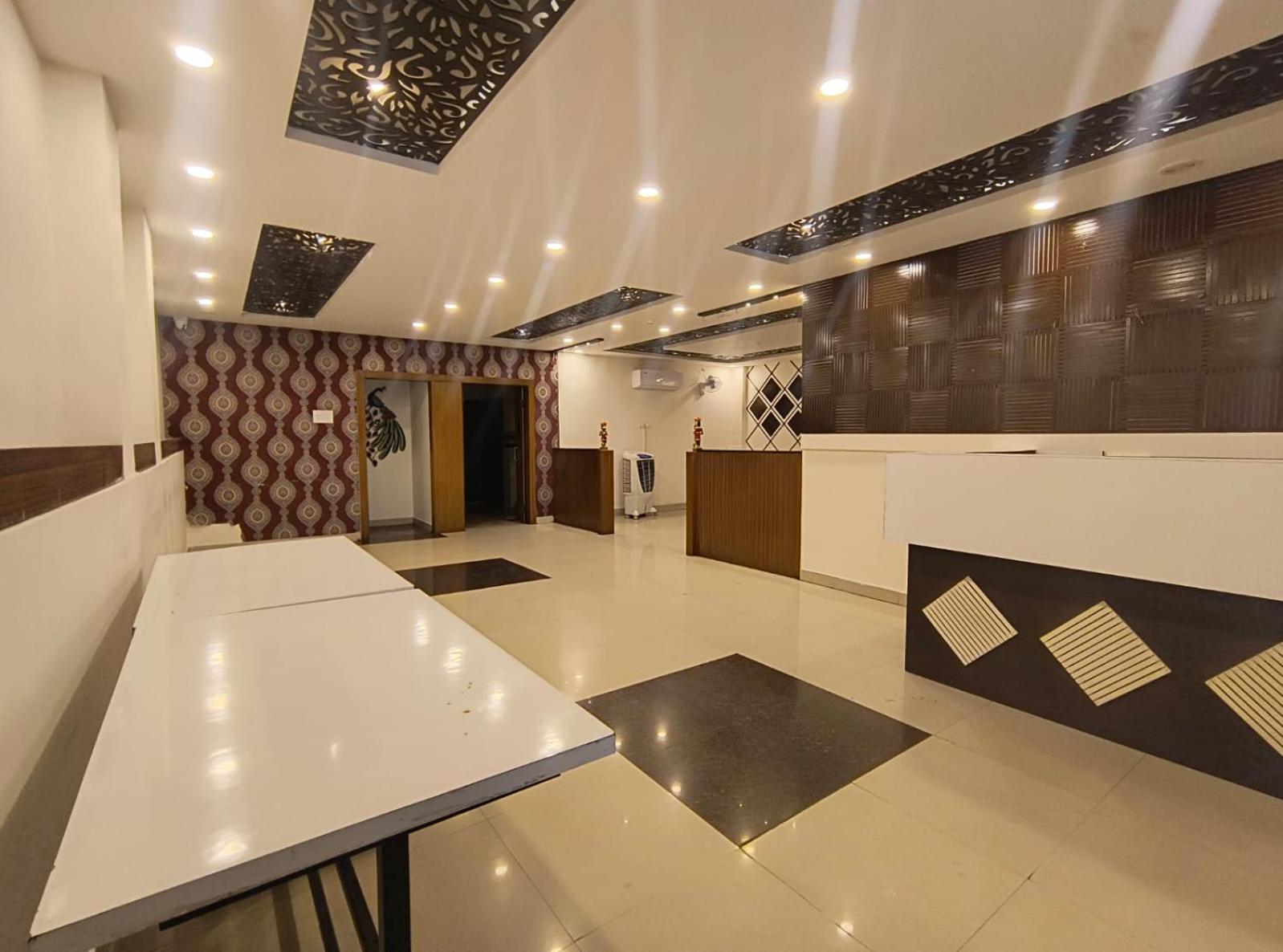 Hotel Shri Kalyan