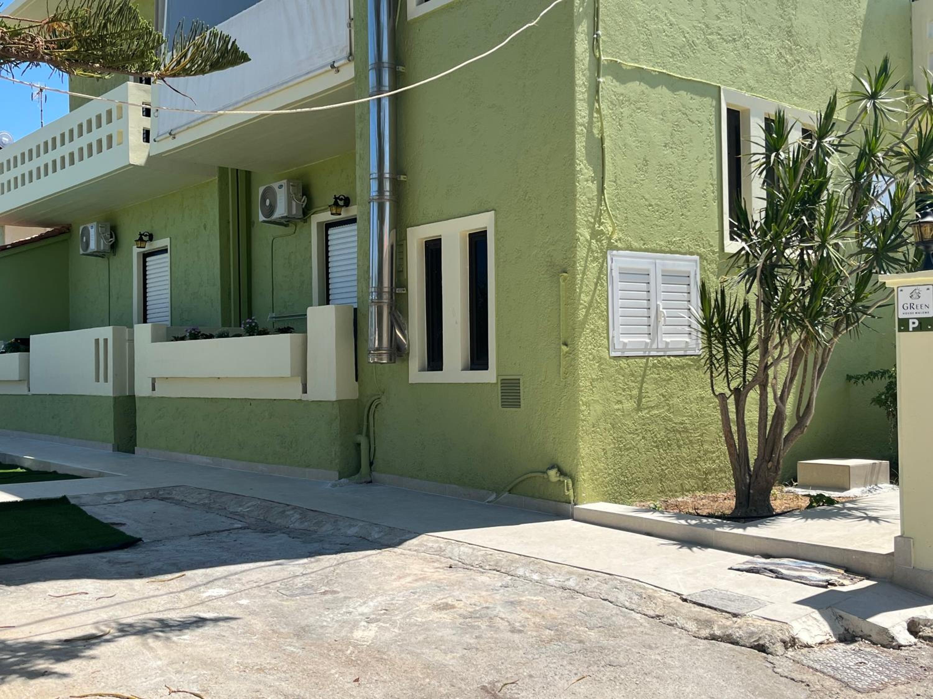 GREENHOUSE maleme