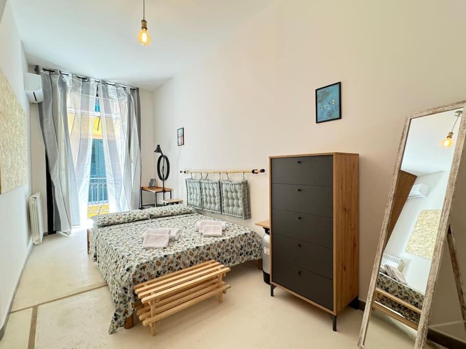 Backpackers House - Ballaró en Palermo — hotel room