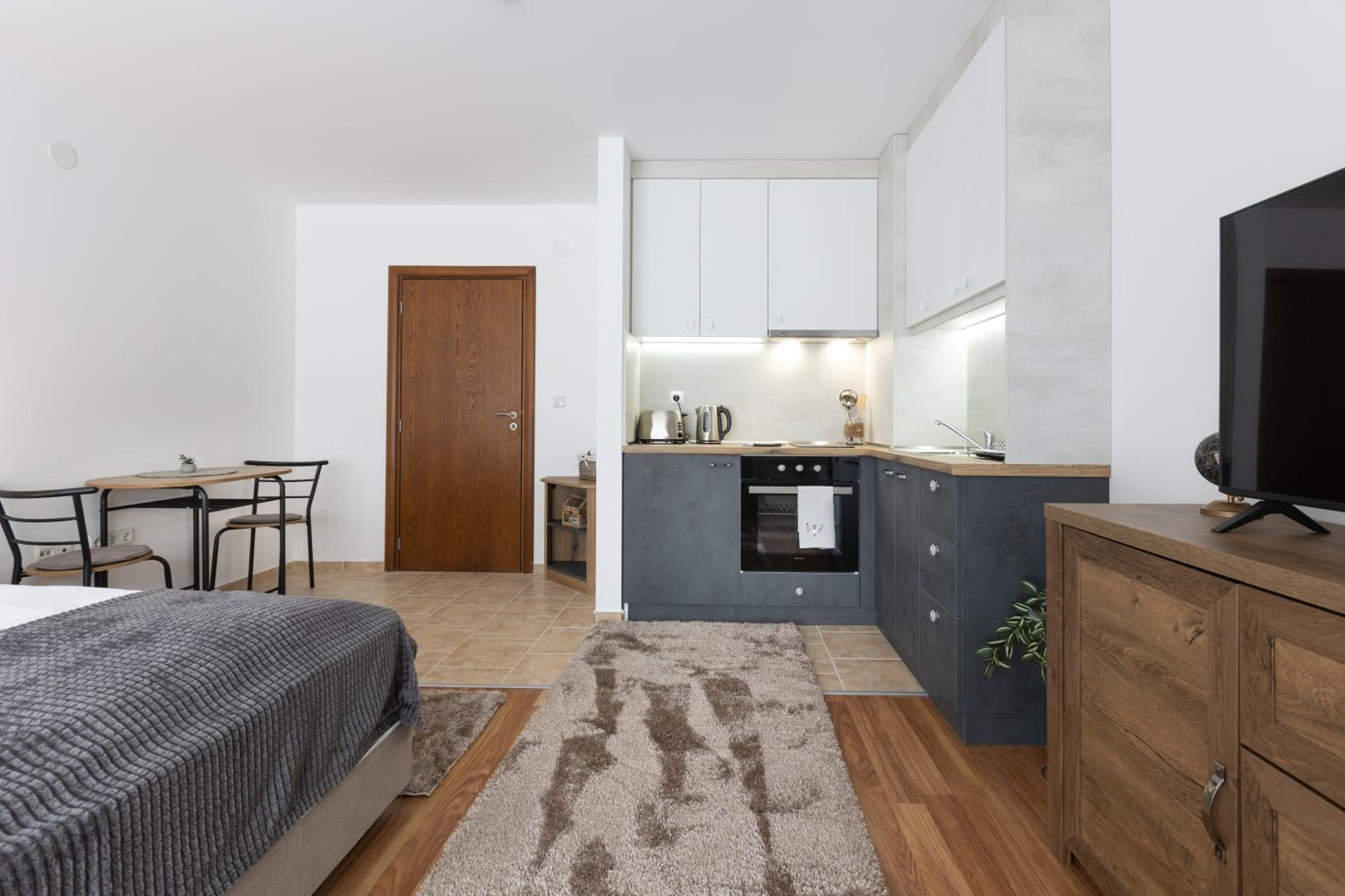 Pirin Sense Apartment Complex