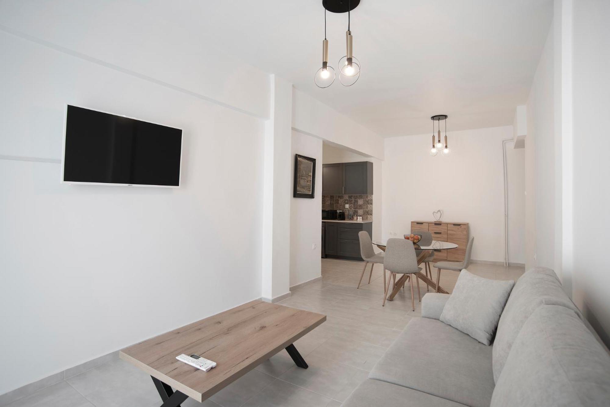 SeaLiv Apartment