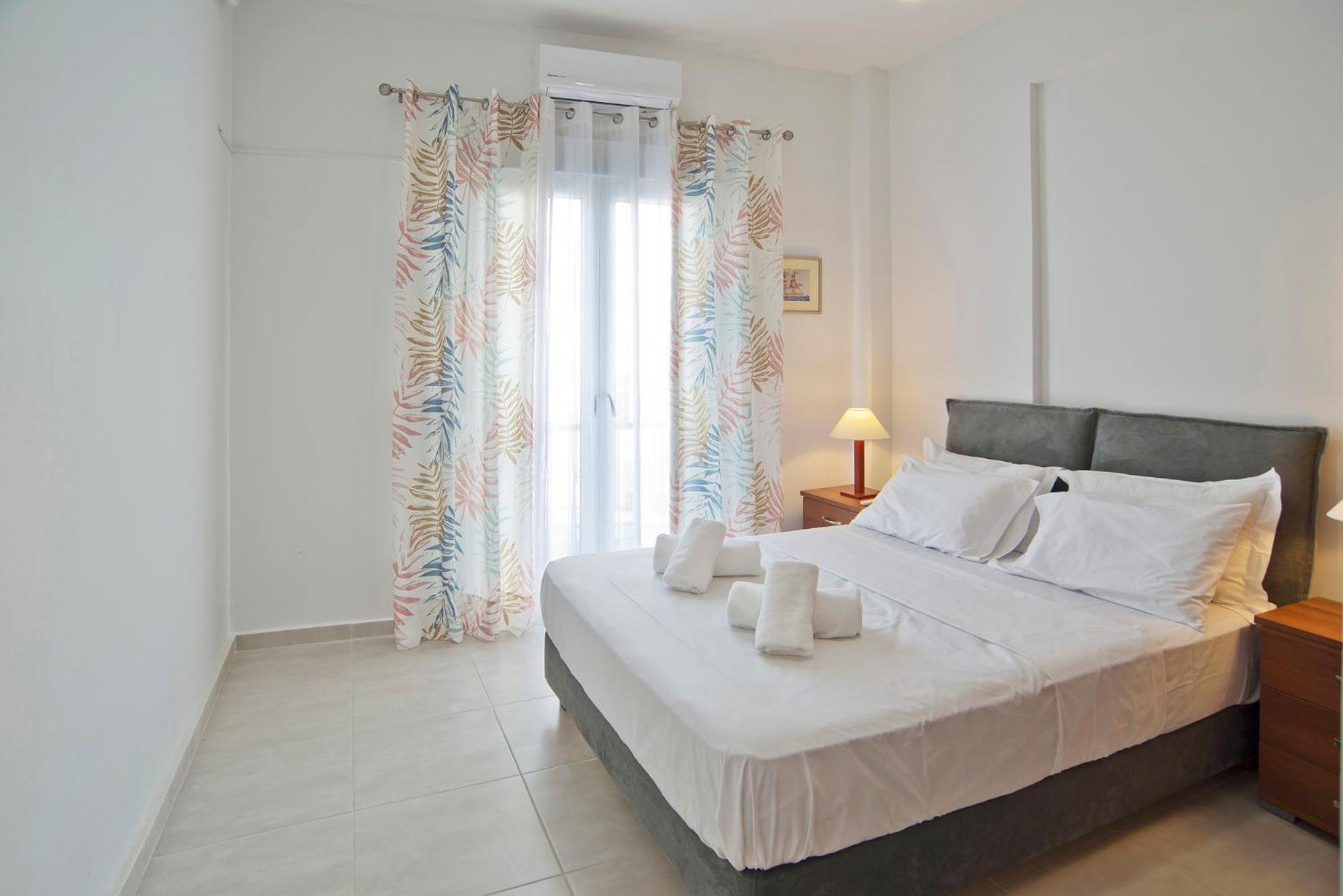 SeaLiv Apartment