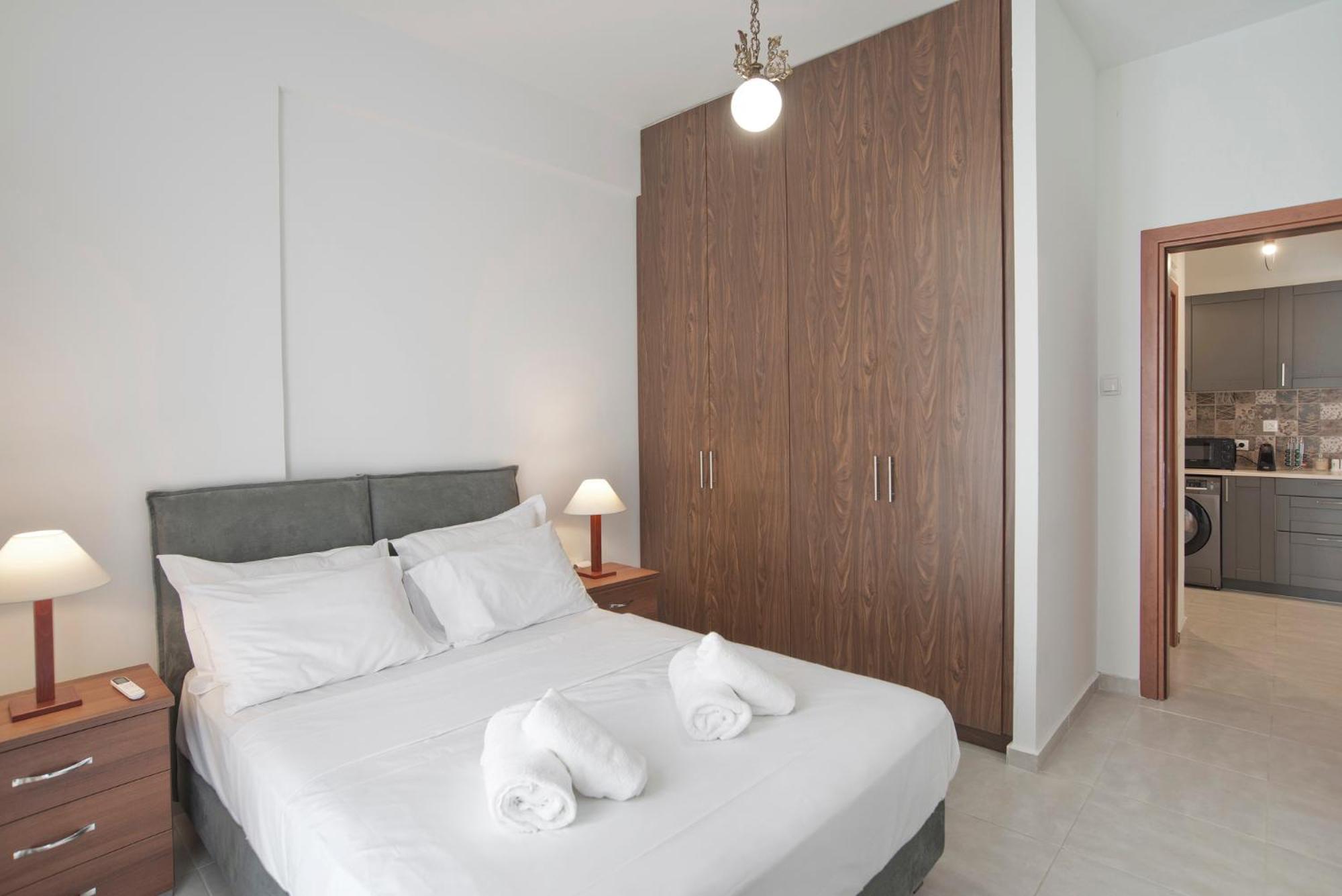 SeaLiv Apartment