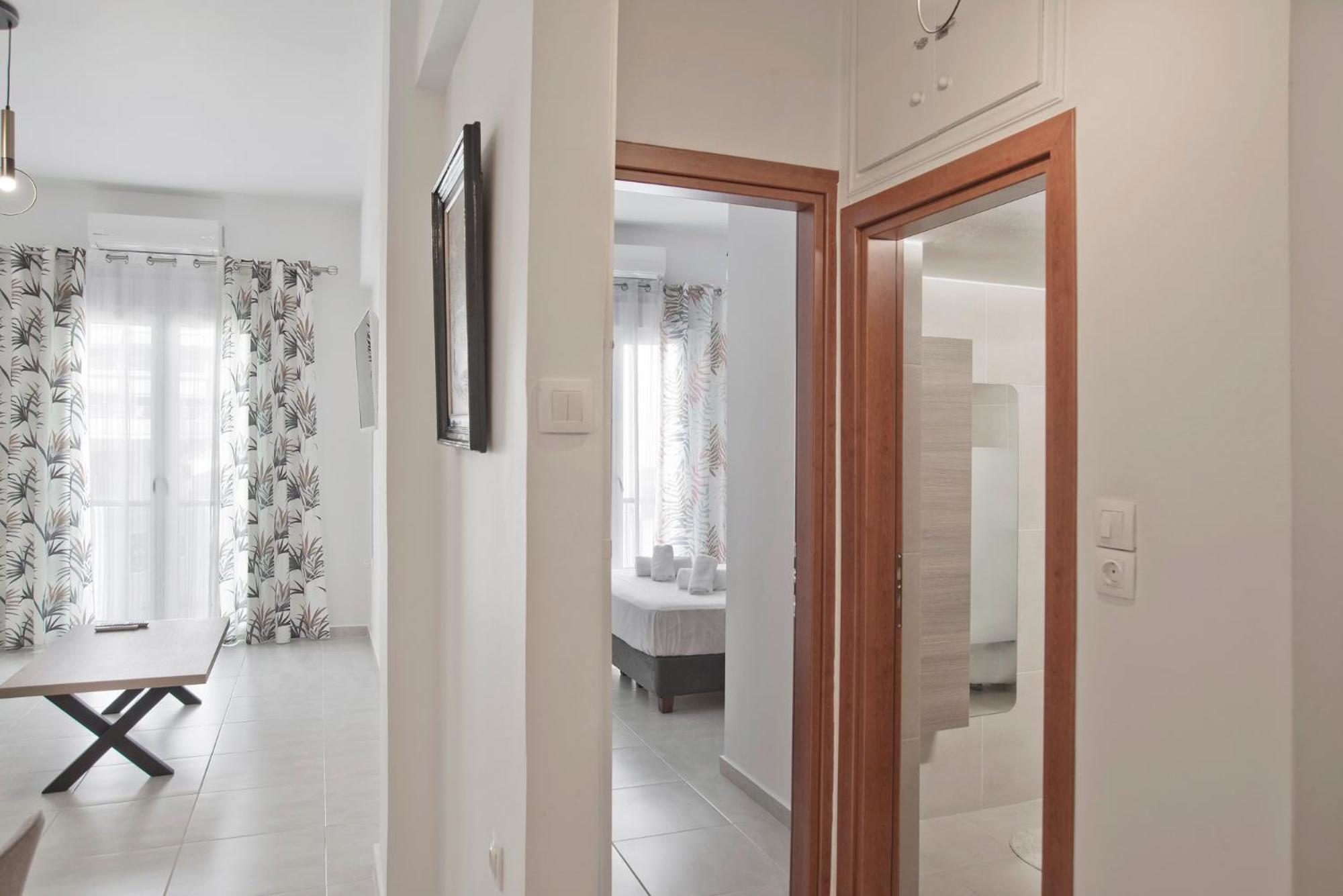 SeaLiv Apartment