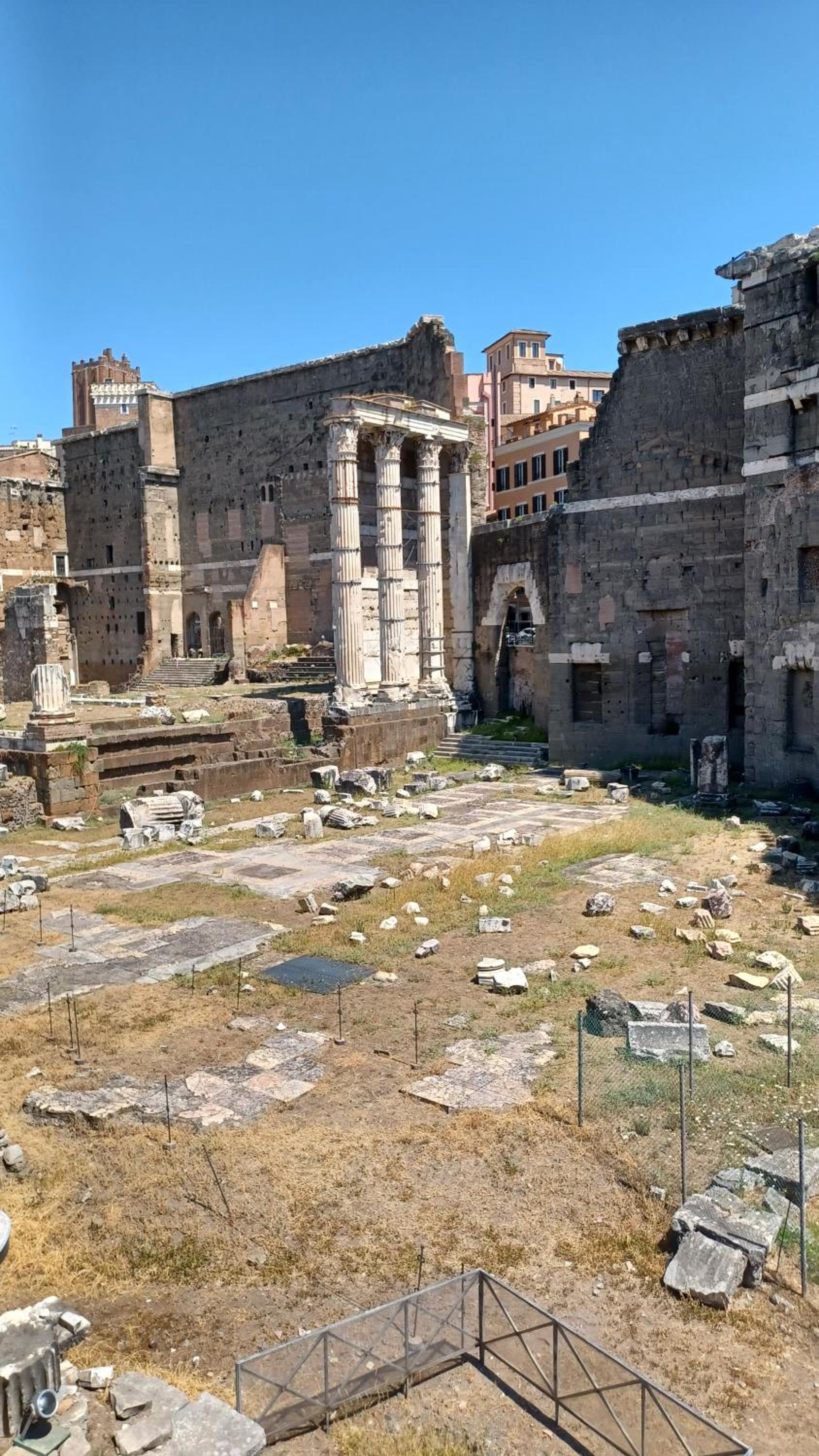 Rhome Exclusive Collection - Roman Forum Terrace