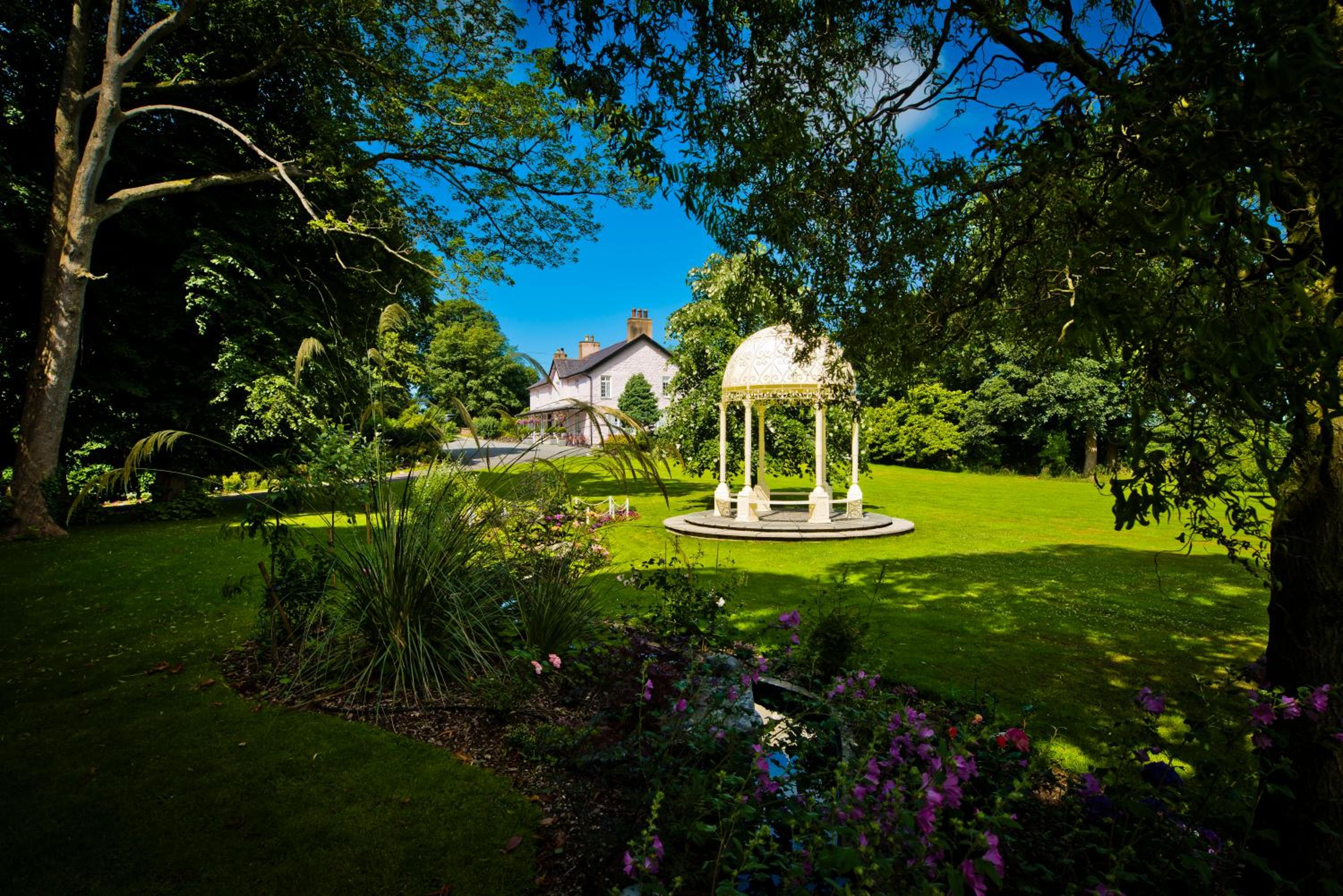 Plas Dinas Country House view 3