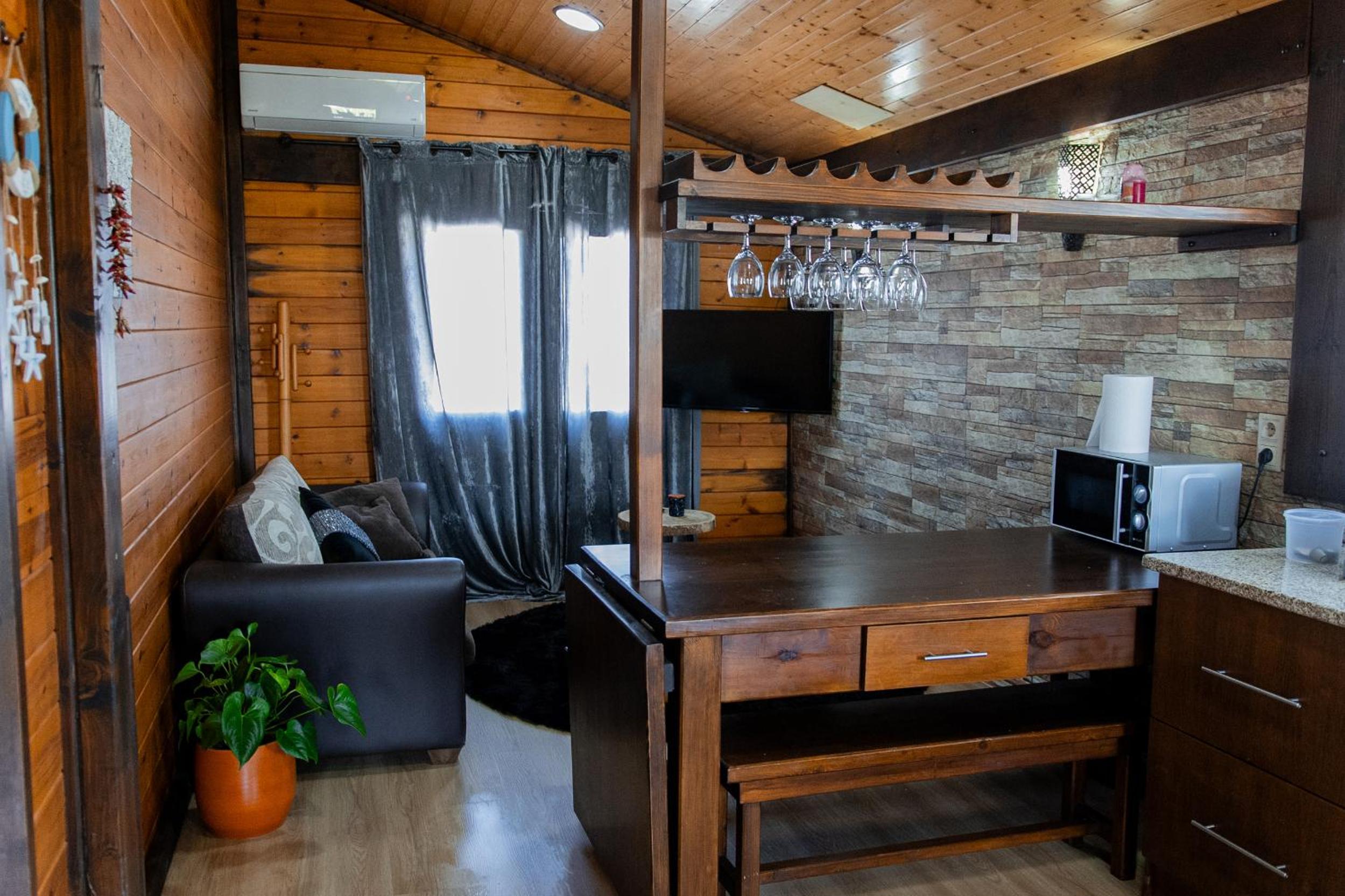Gothes Chalet Javier