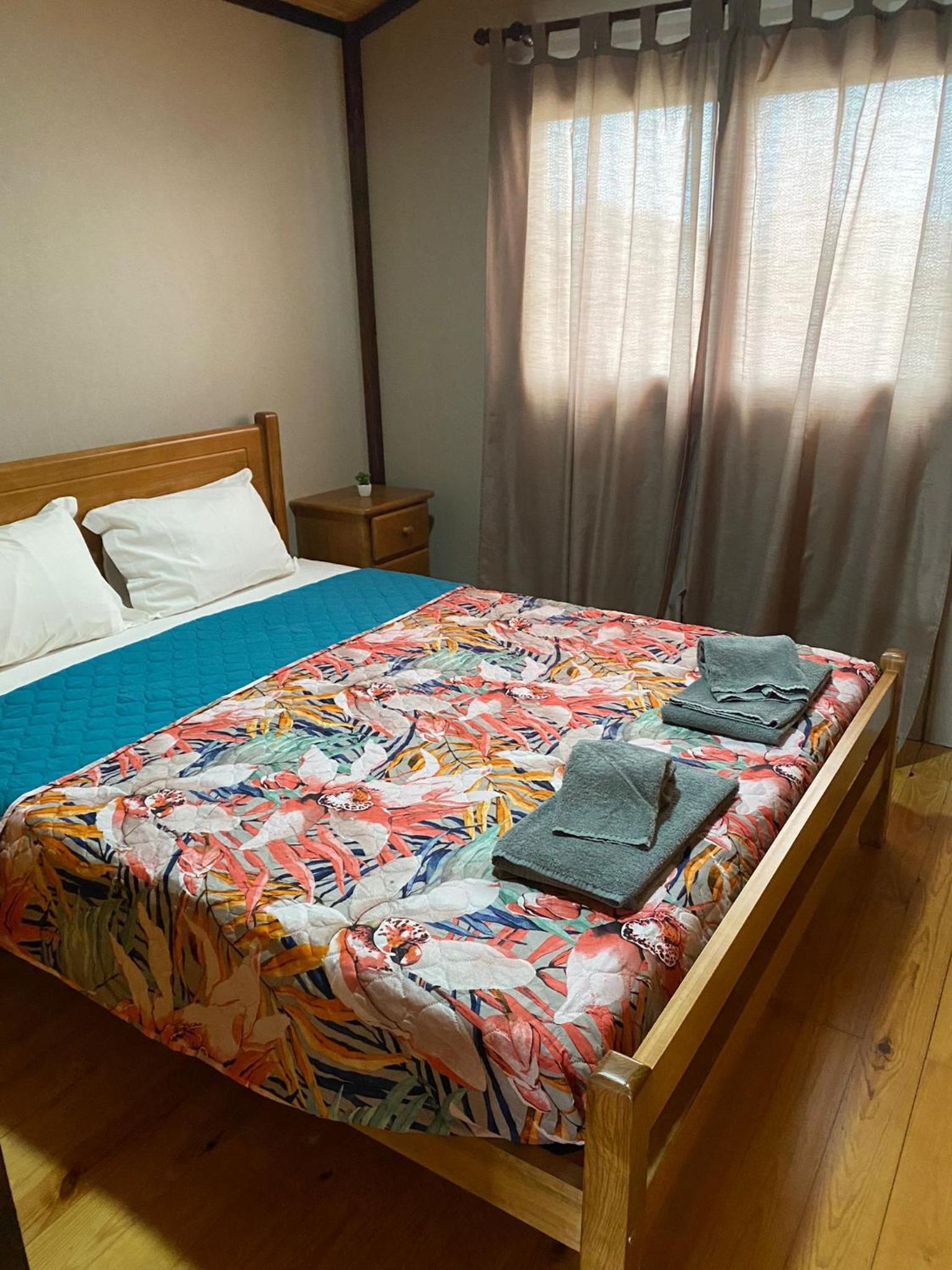 Gothes Chalet Javier