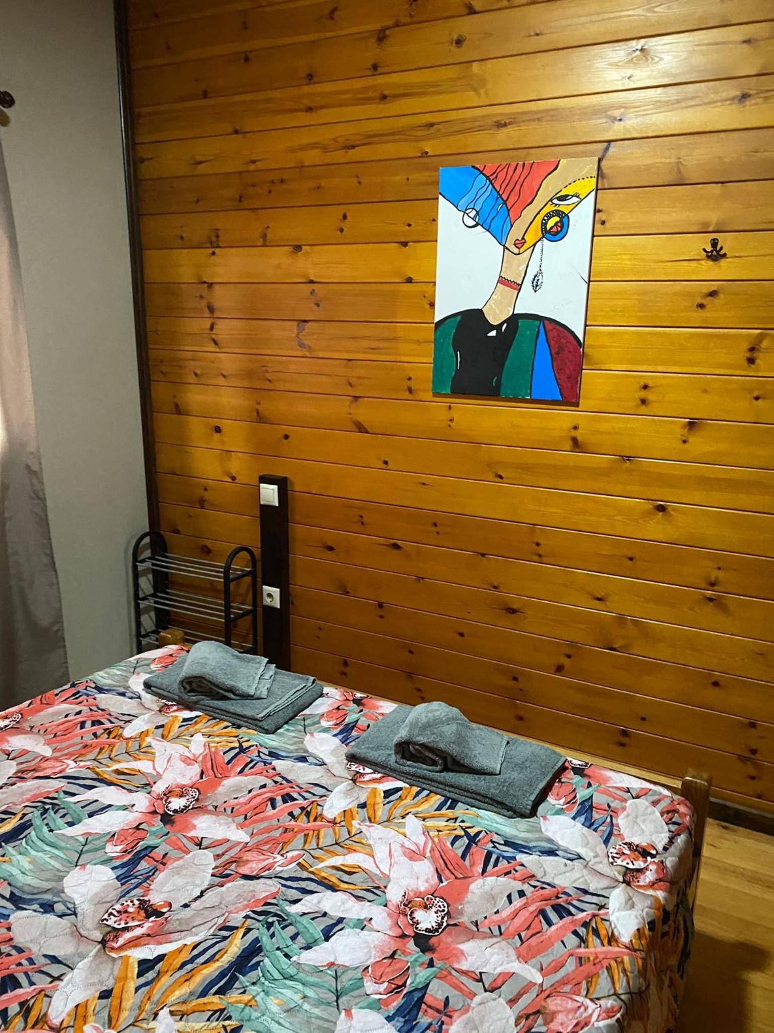 Gothes Chalet Javier