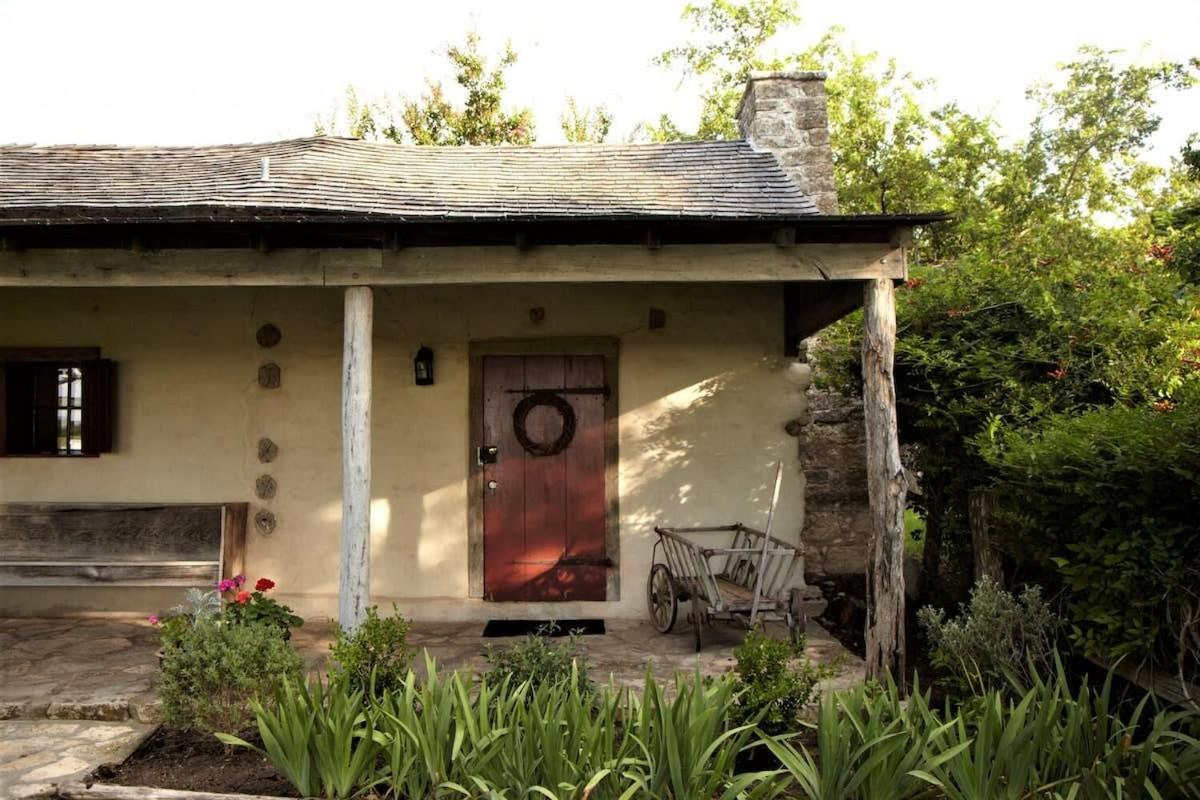 Kusenberger Log Cabin