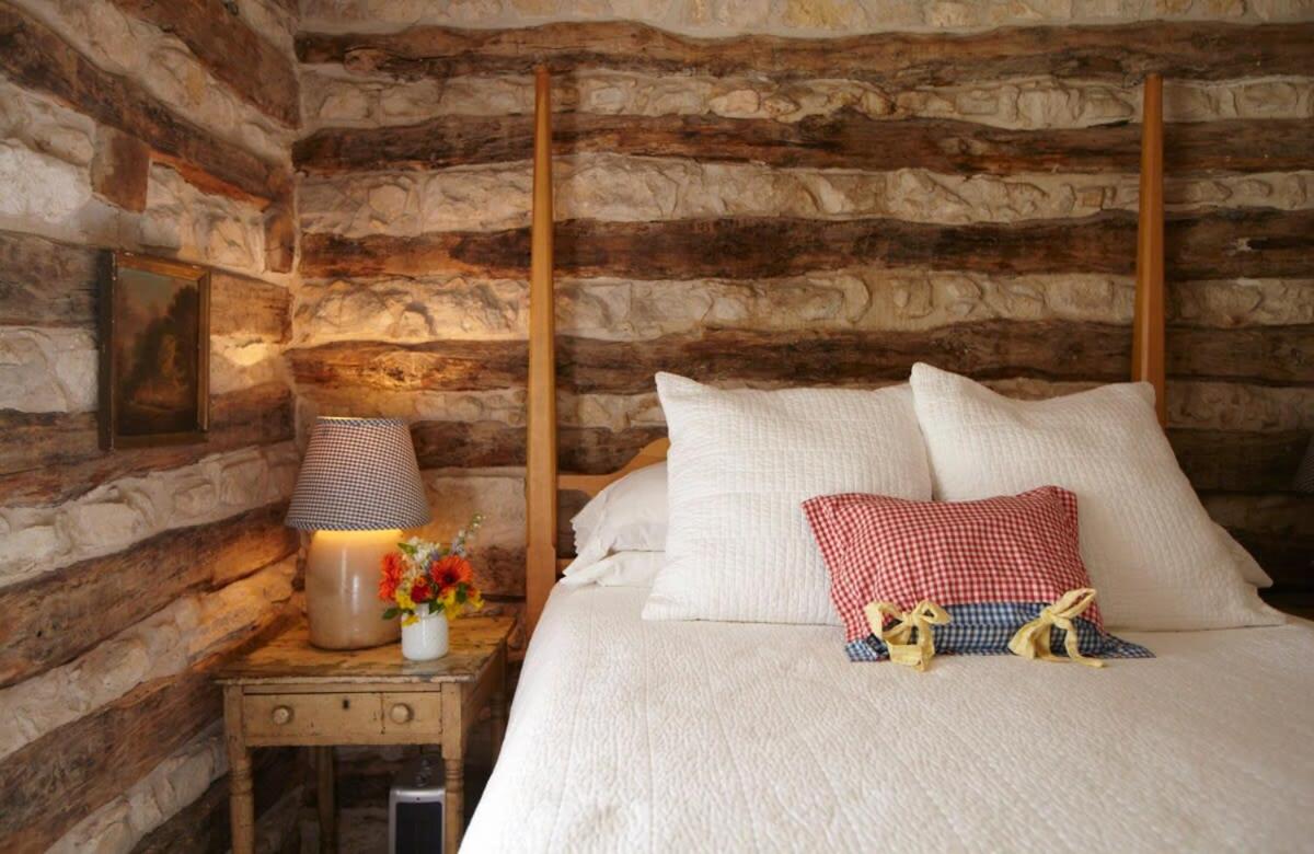 Kusenberger Log Cabin