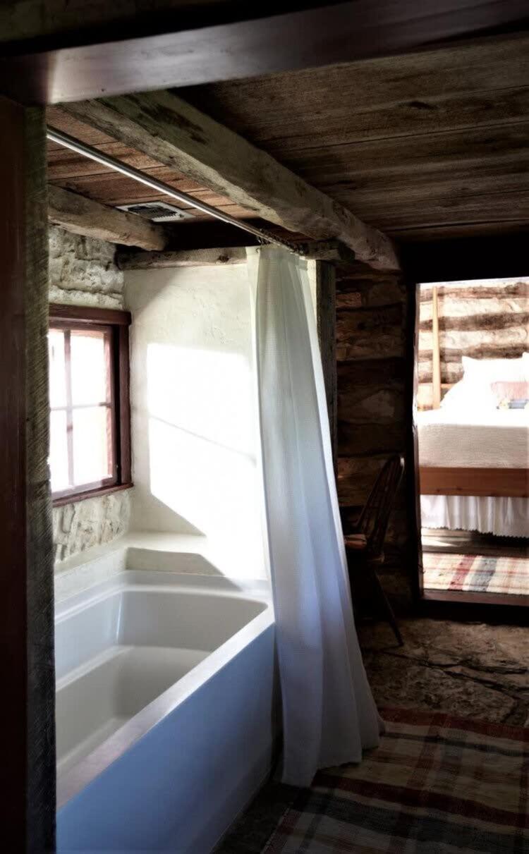 Kusenberger Log Cabin