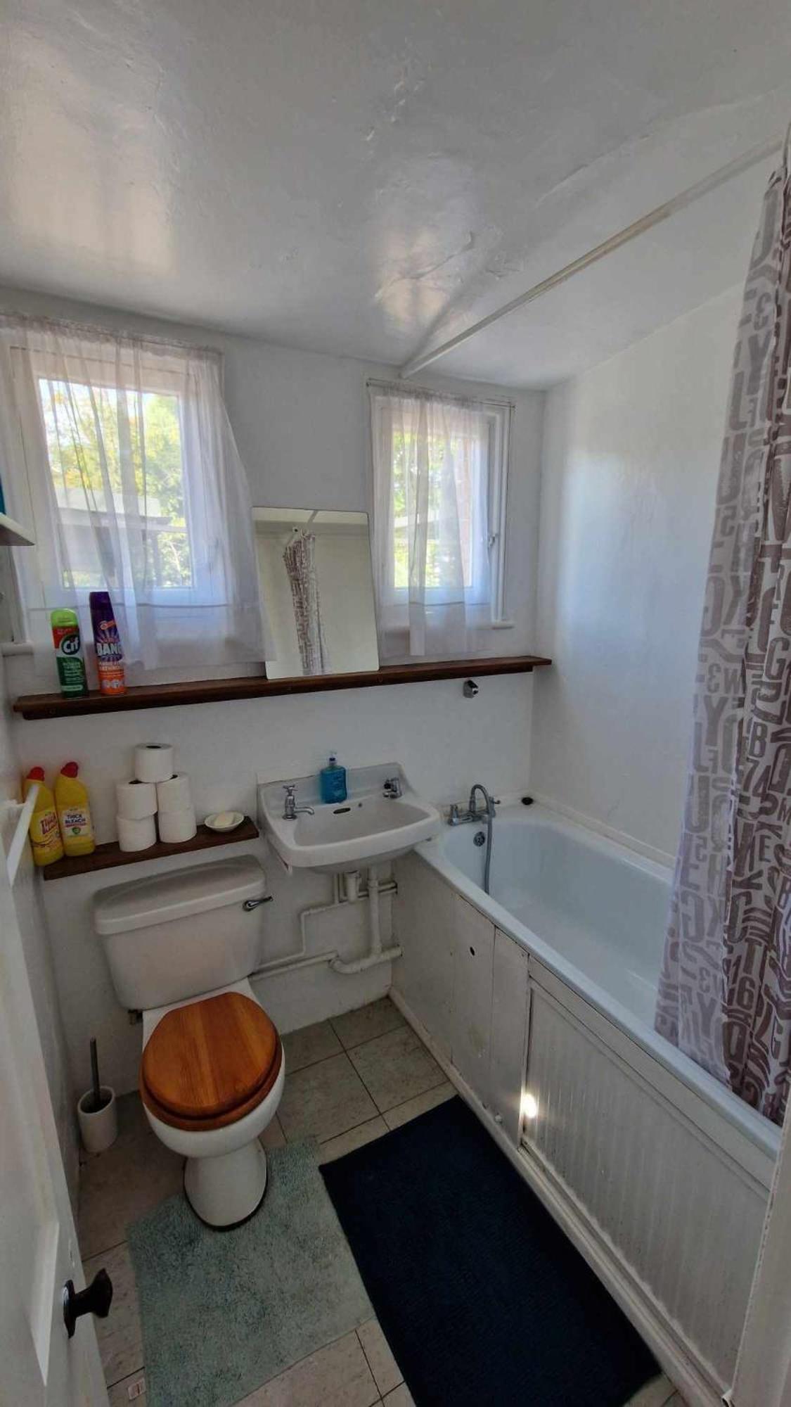 Converted Bungalow In Bexley view 5