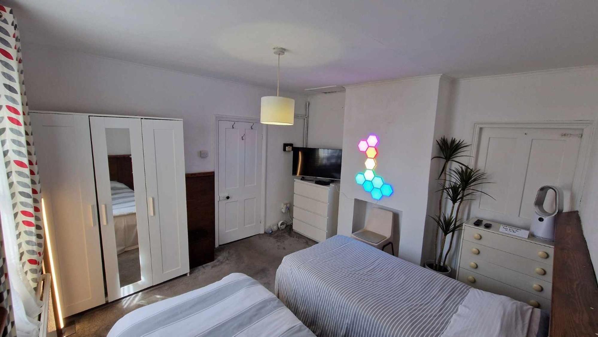 Converted Bungalow In Bexley view 2